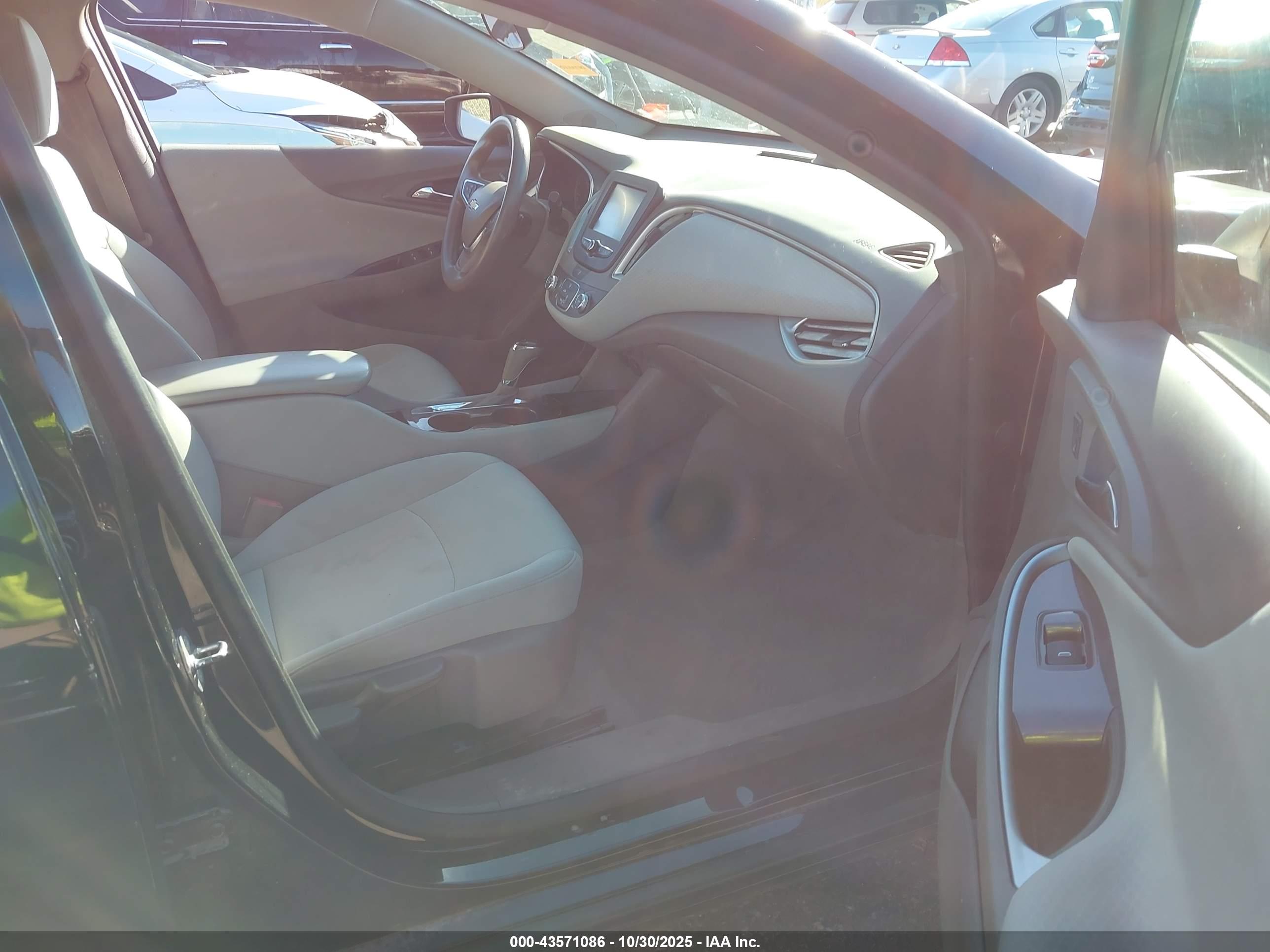 CHEVROLET MALIBU image 5