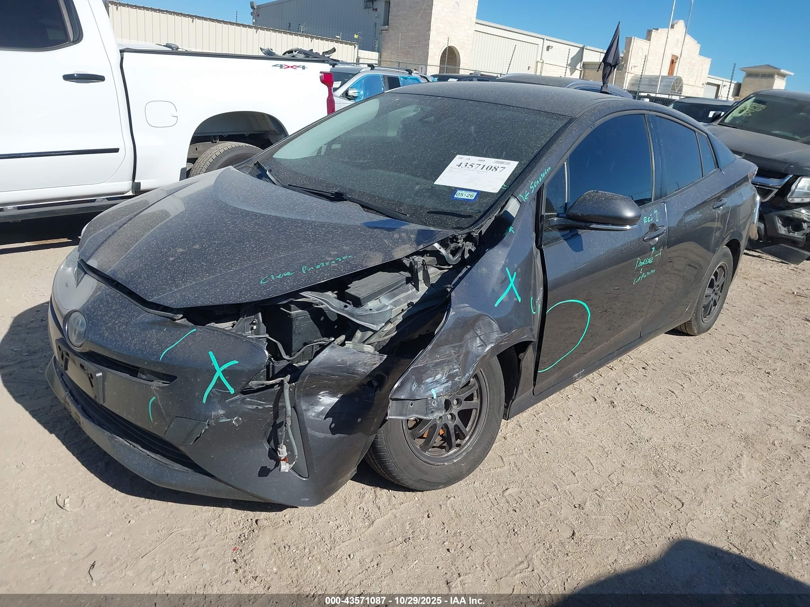 TOYOTA PRIUS image 2