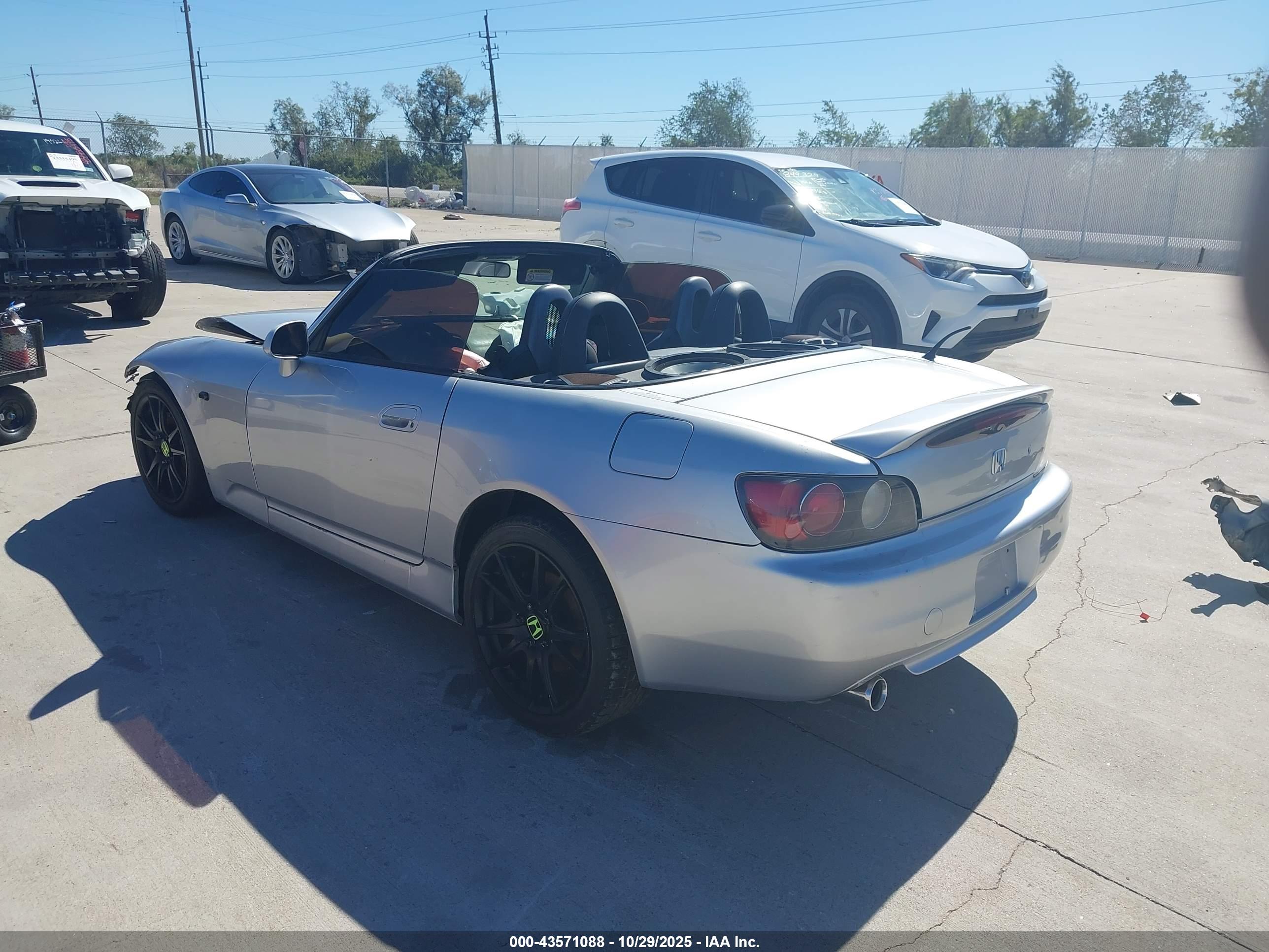 HONDA S2000 image 3