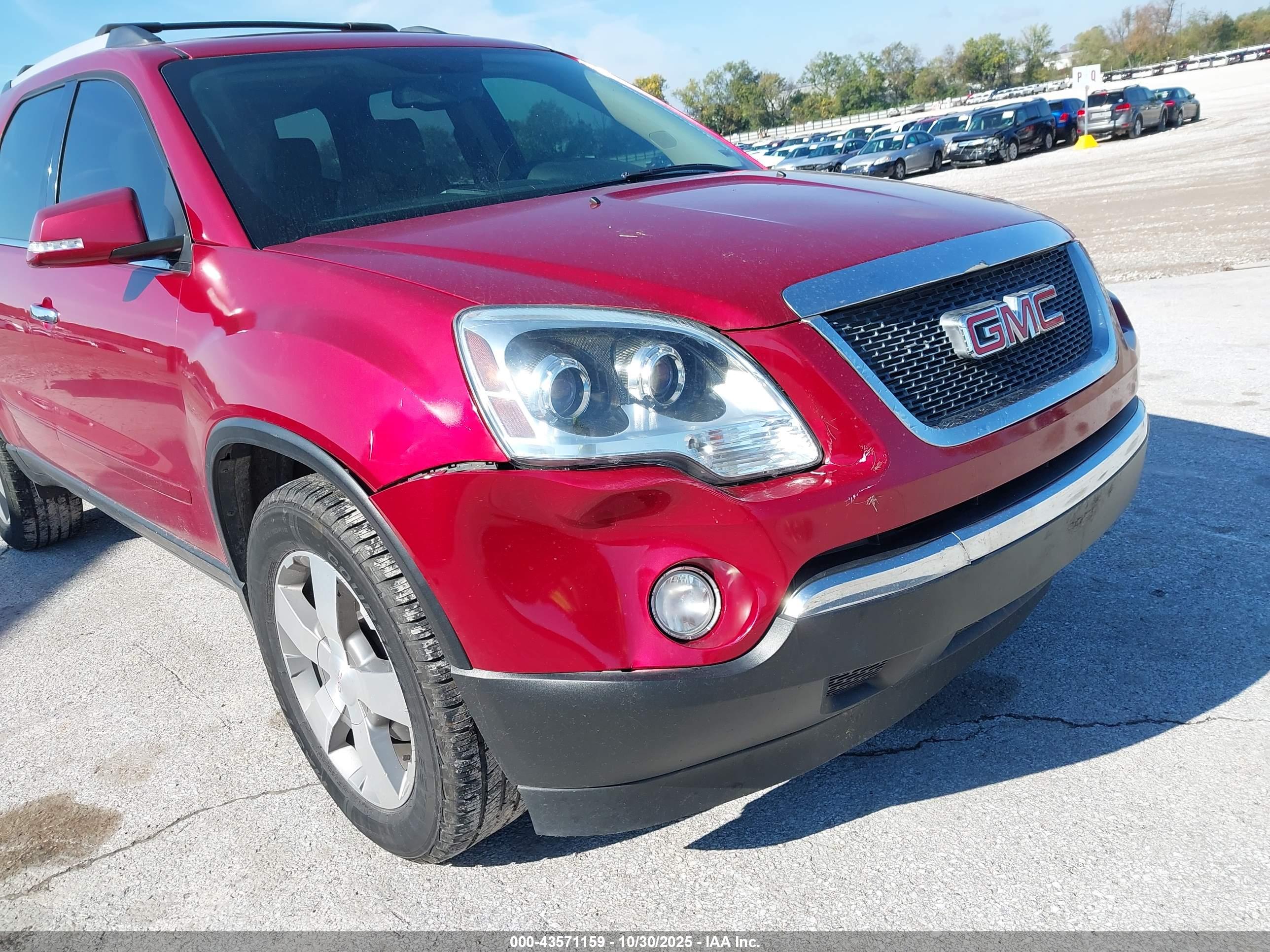 GMC ACADIA image 6