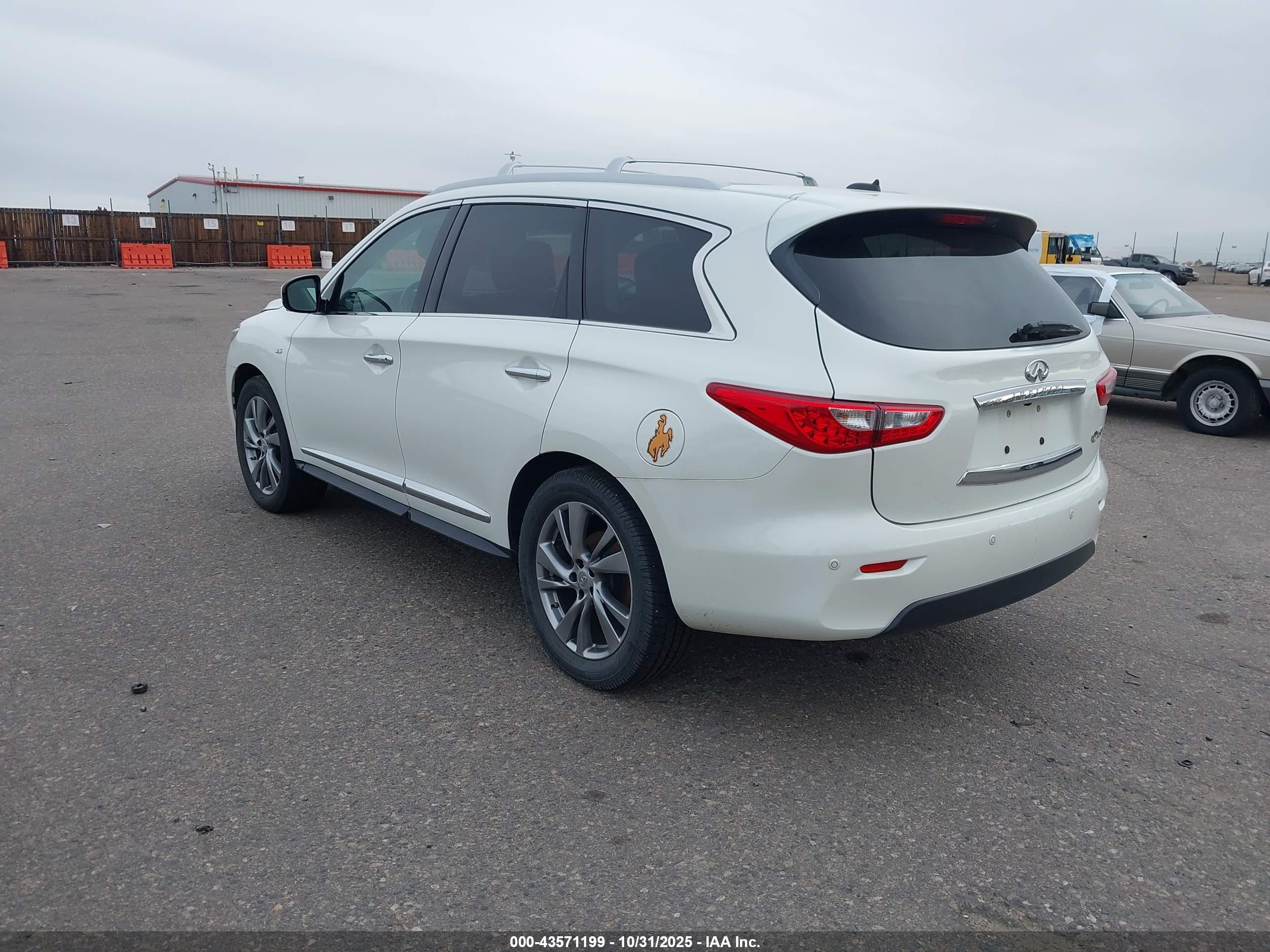 INFINITI QX60 image 3