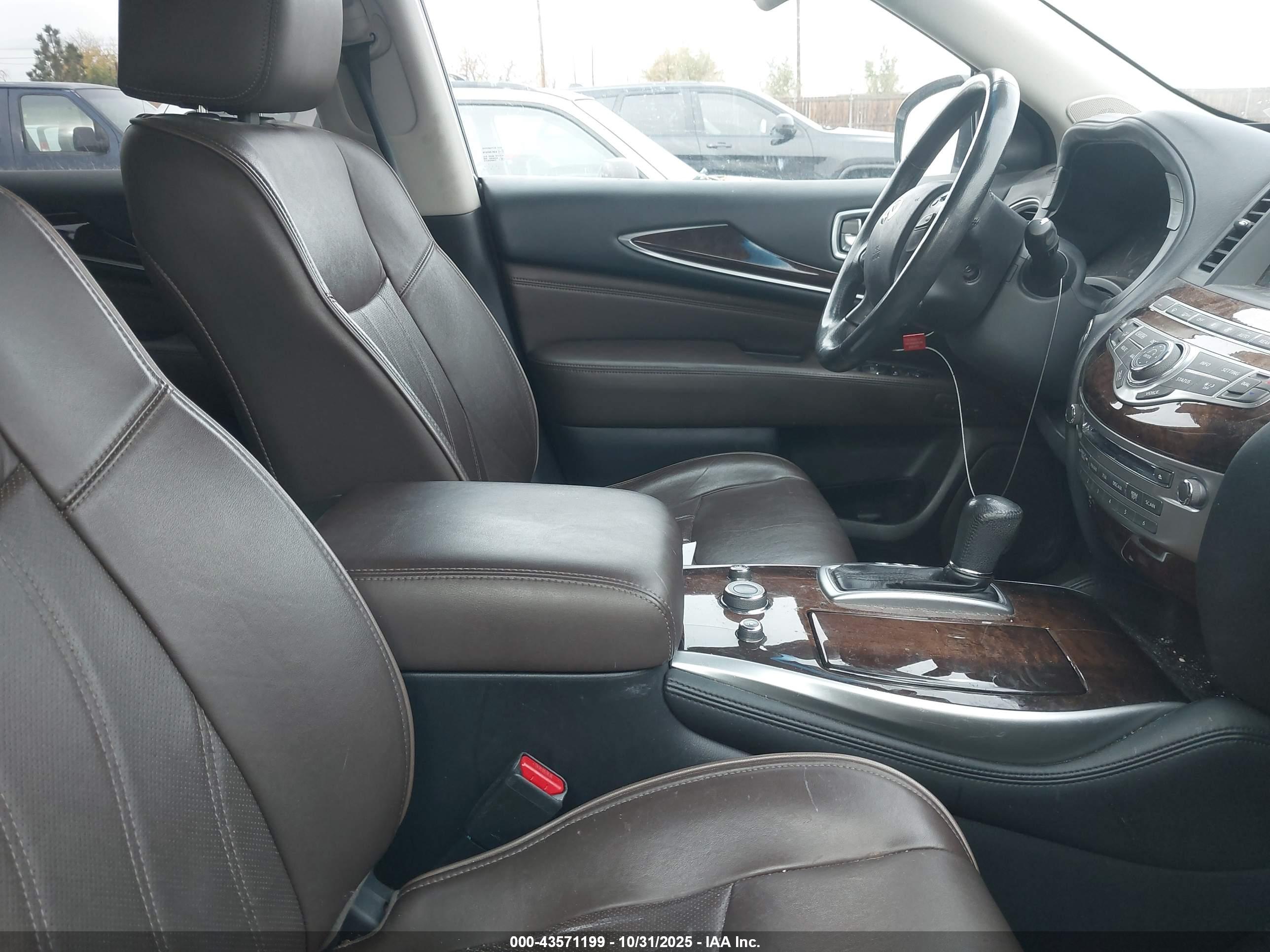 INFINITI QX60 image 5