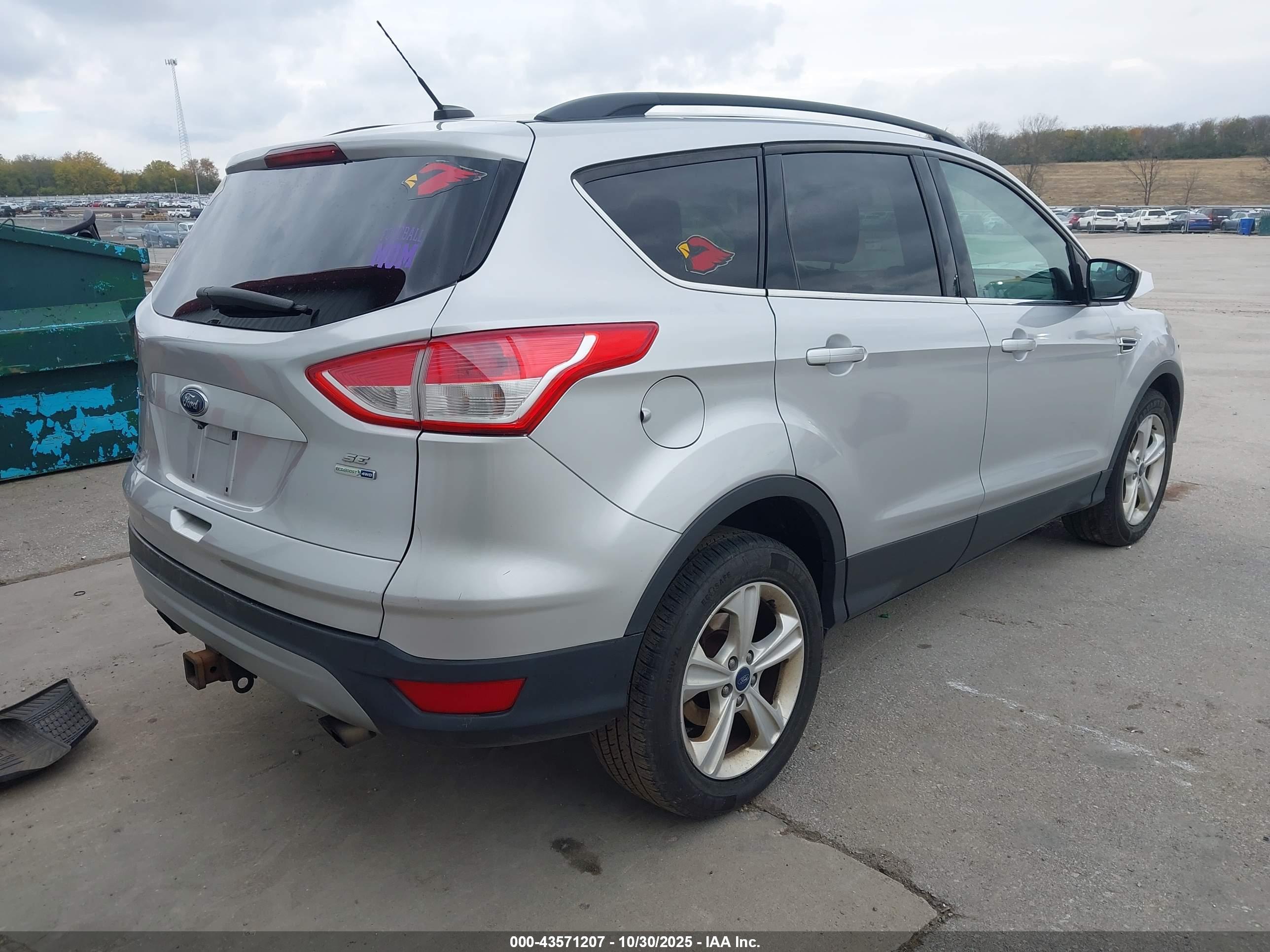 FORD ESCAPE image 4