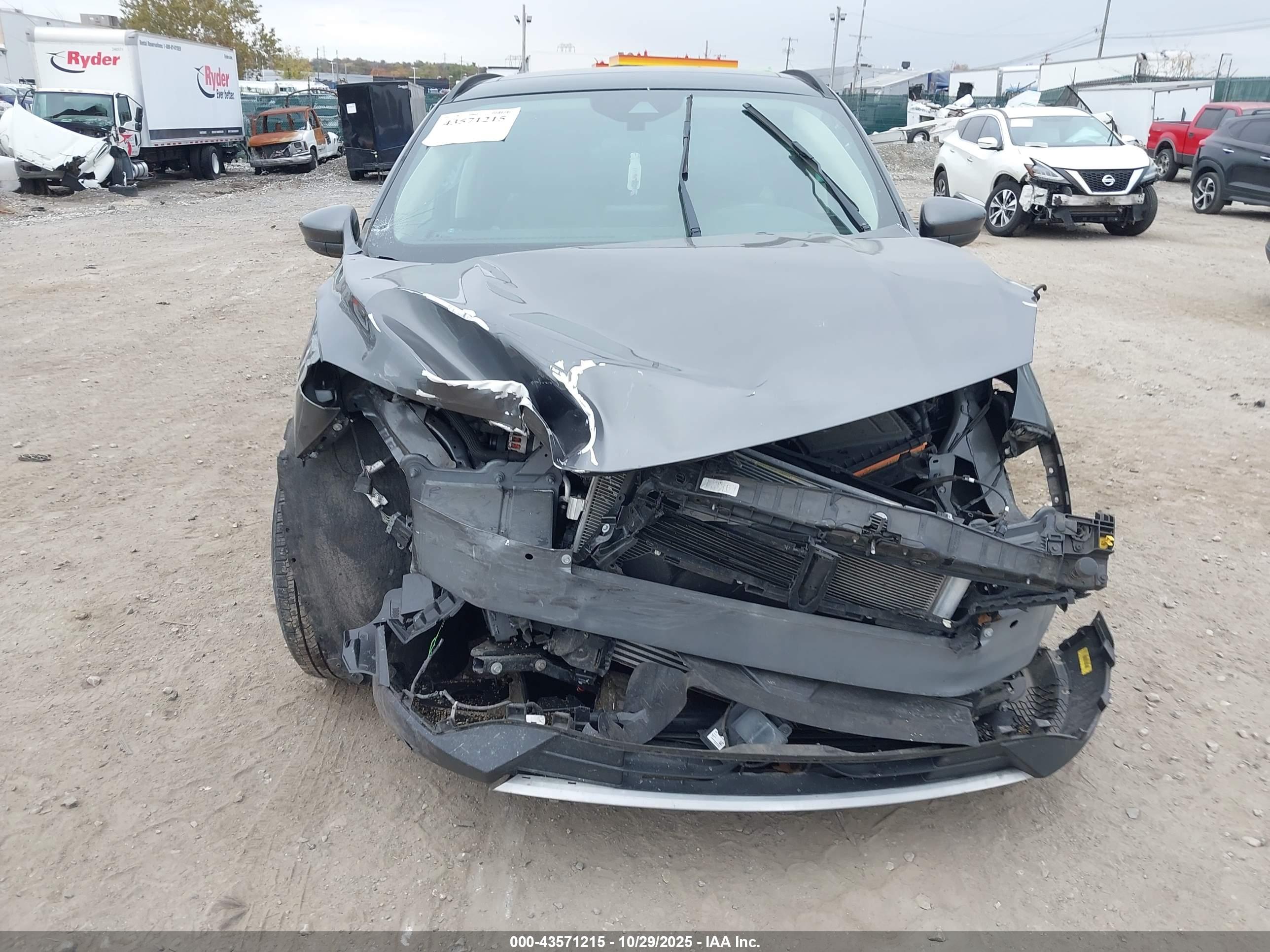 FORD ESCAPE image 6