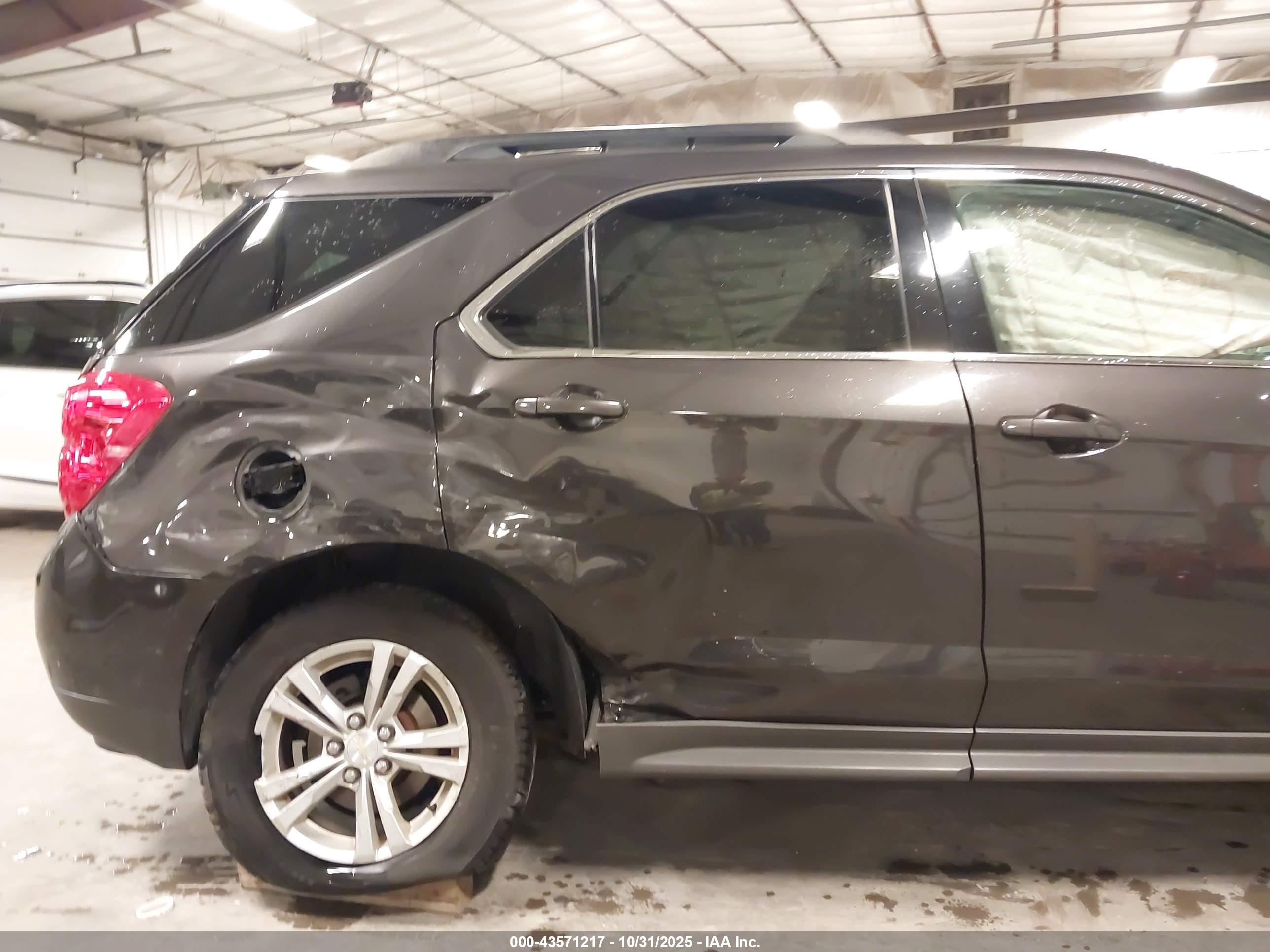 CHEVROLET EQUINOX image 6