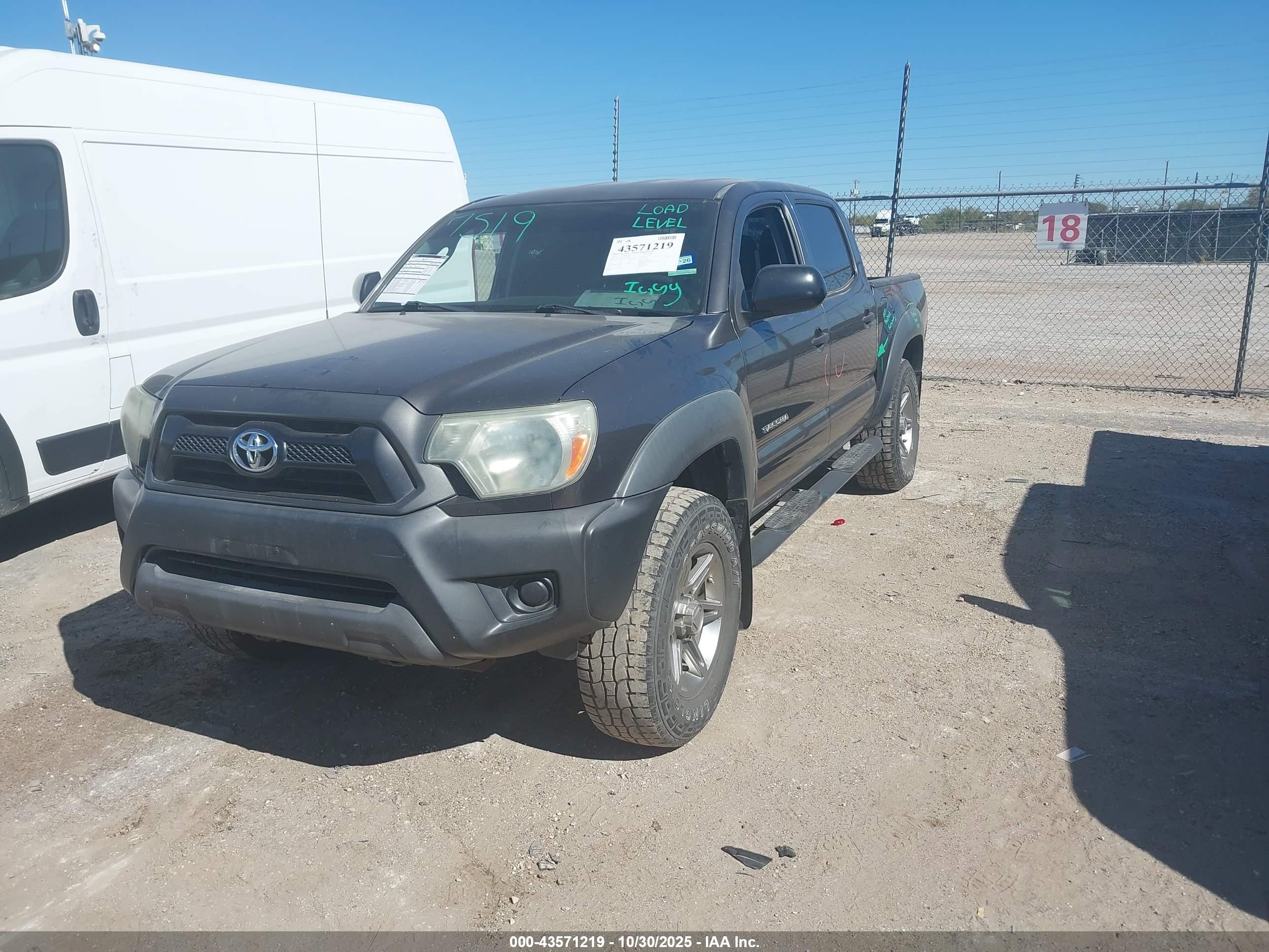 TOYOTA TACOMA image 2