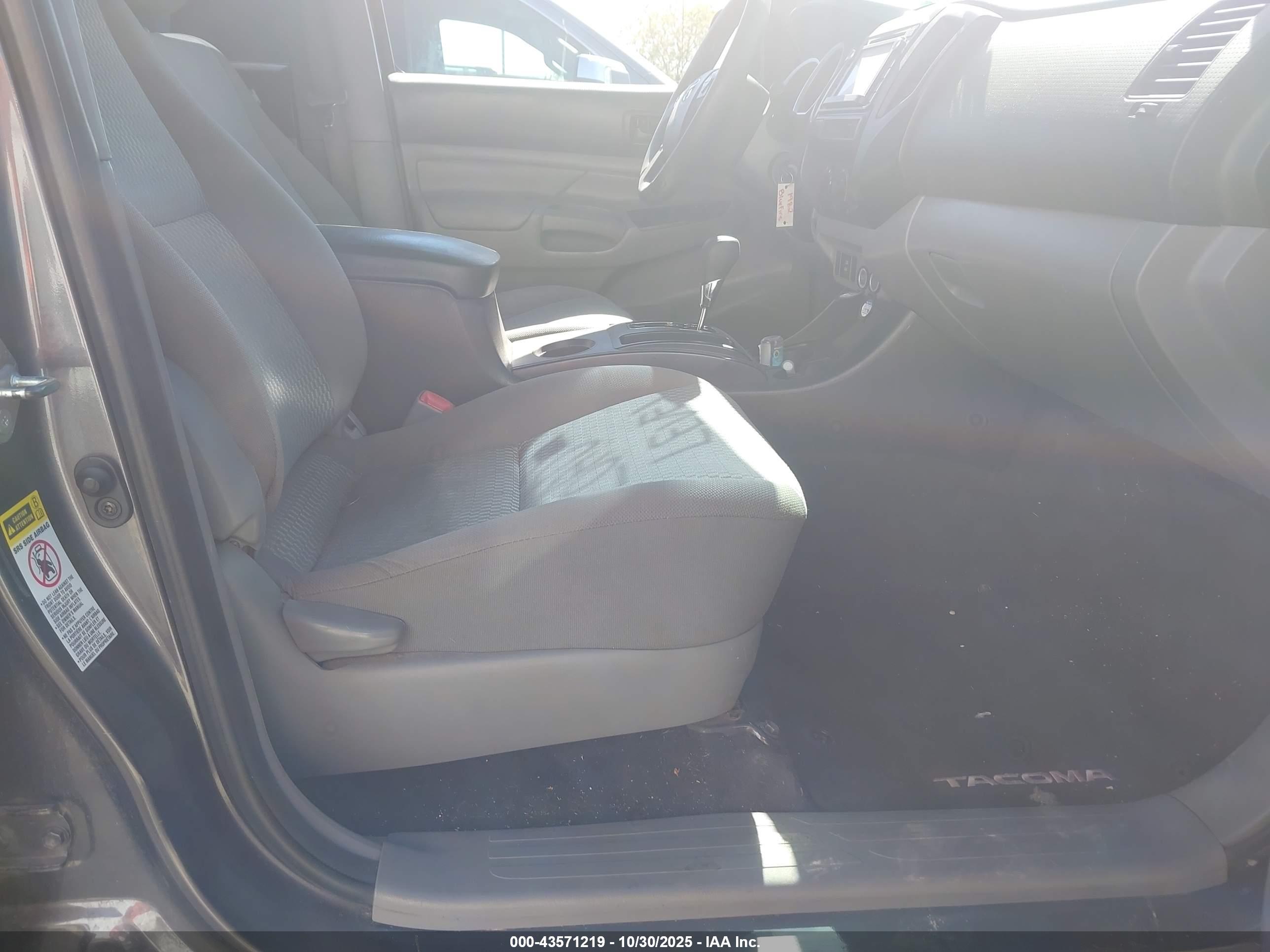 TOYOTA TACOMA image 5
