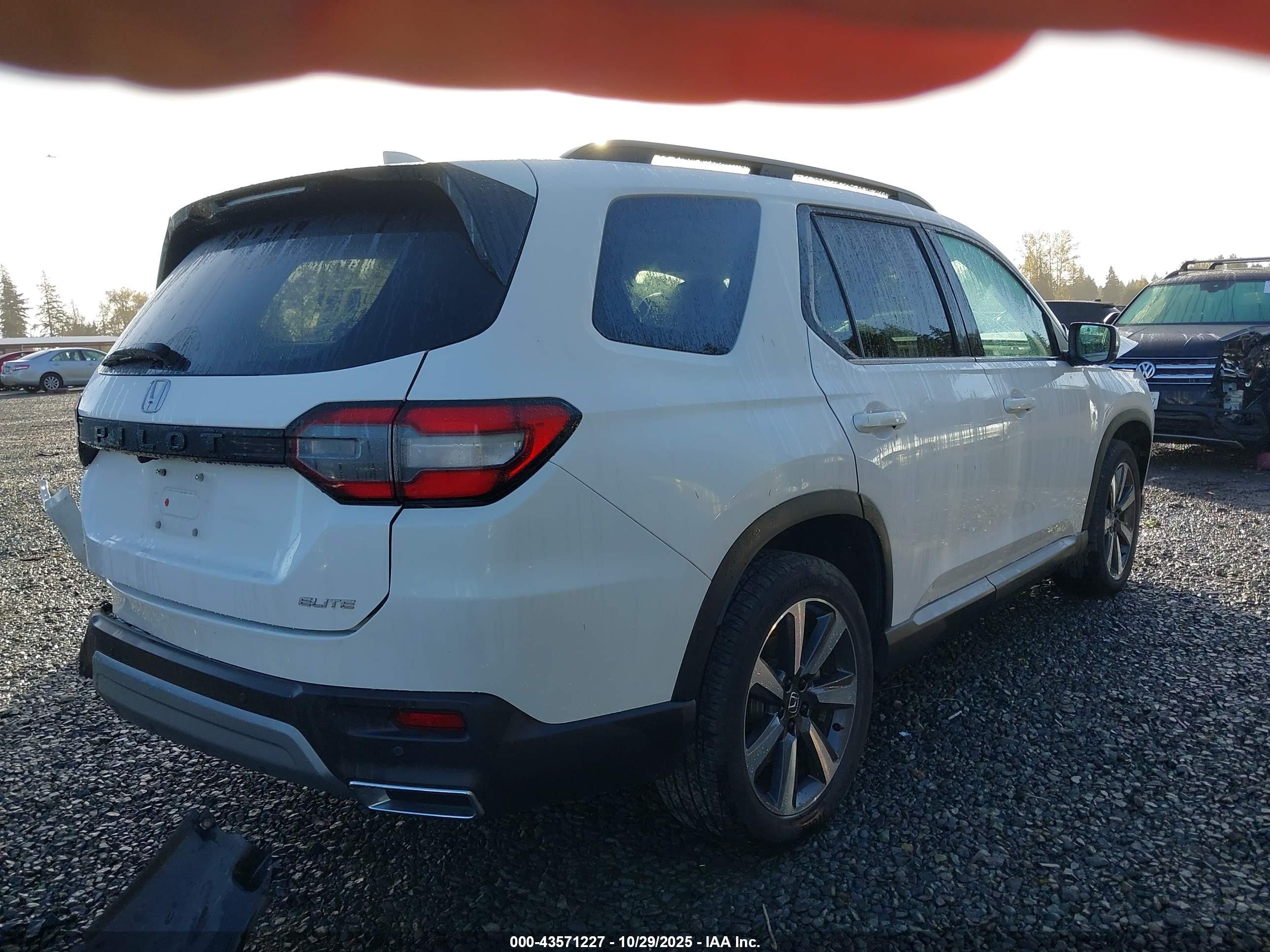 HONDA PILOT image 4