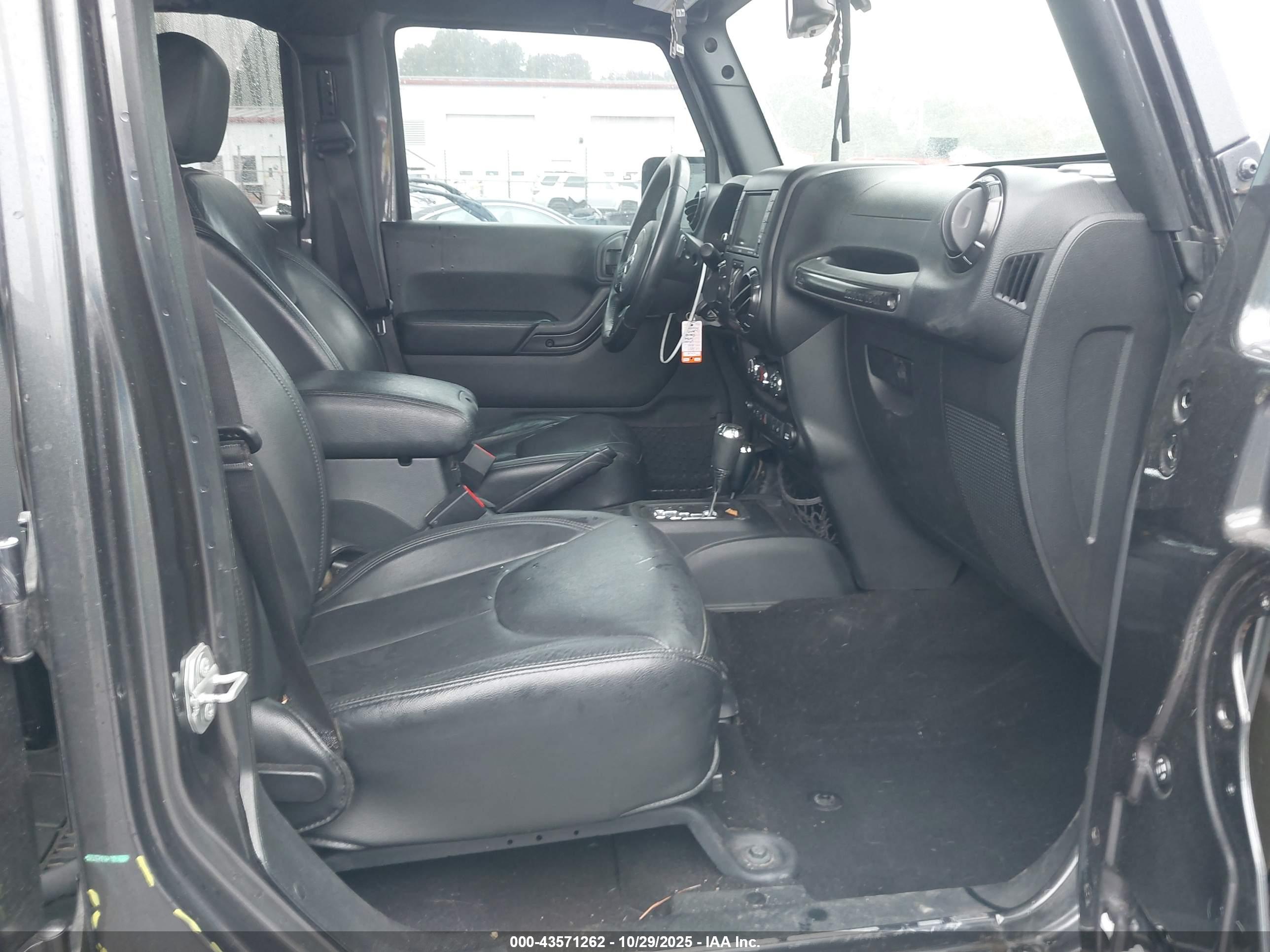 JEEP WRANGLER image 5
