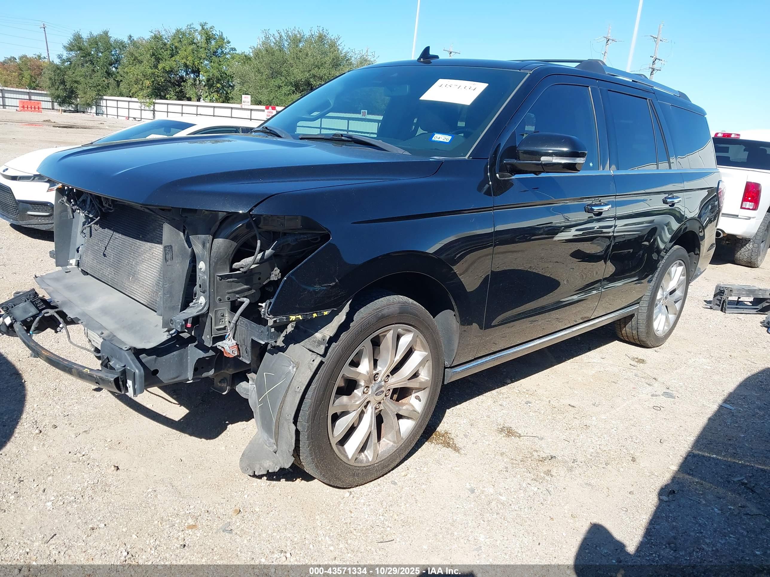 FORD EXPEDITION image 2