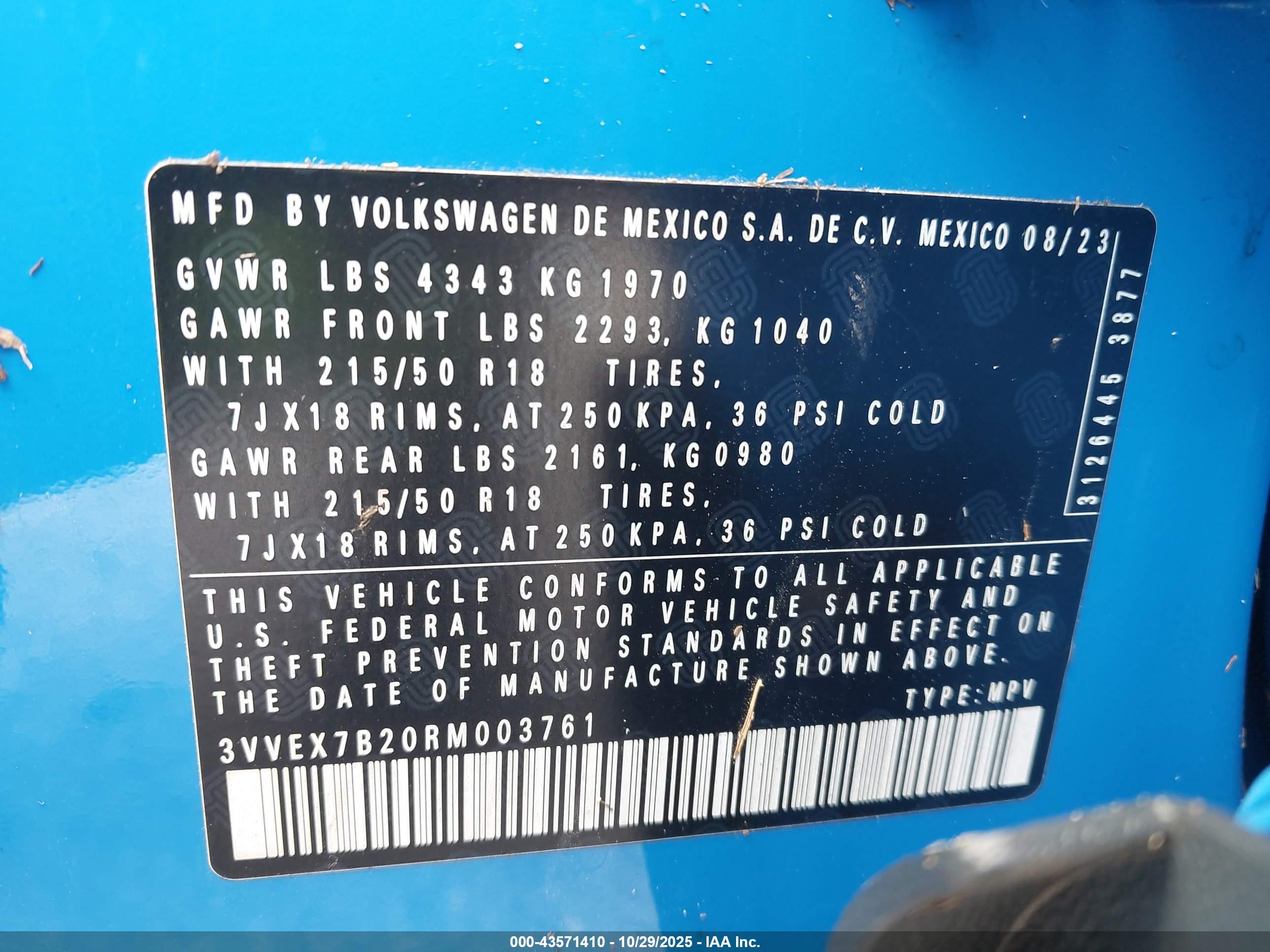 VOLKSWAGEN TAOS image 9