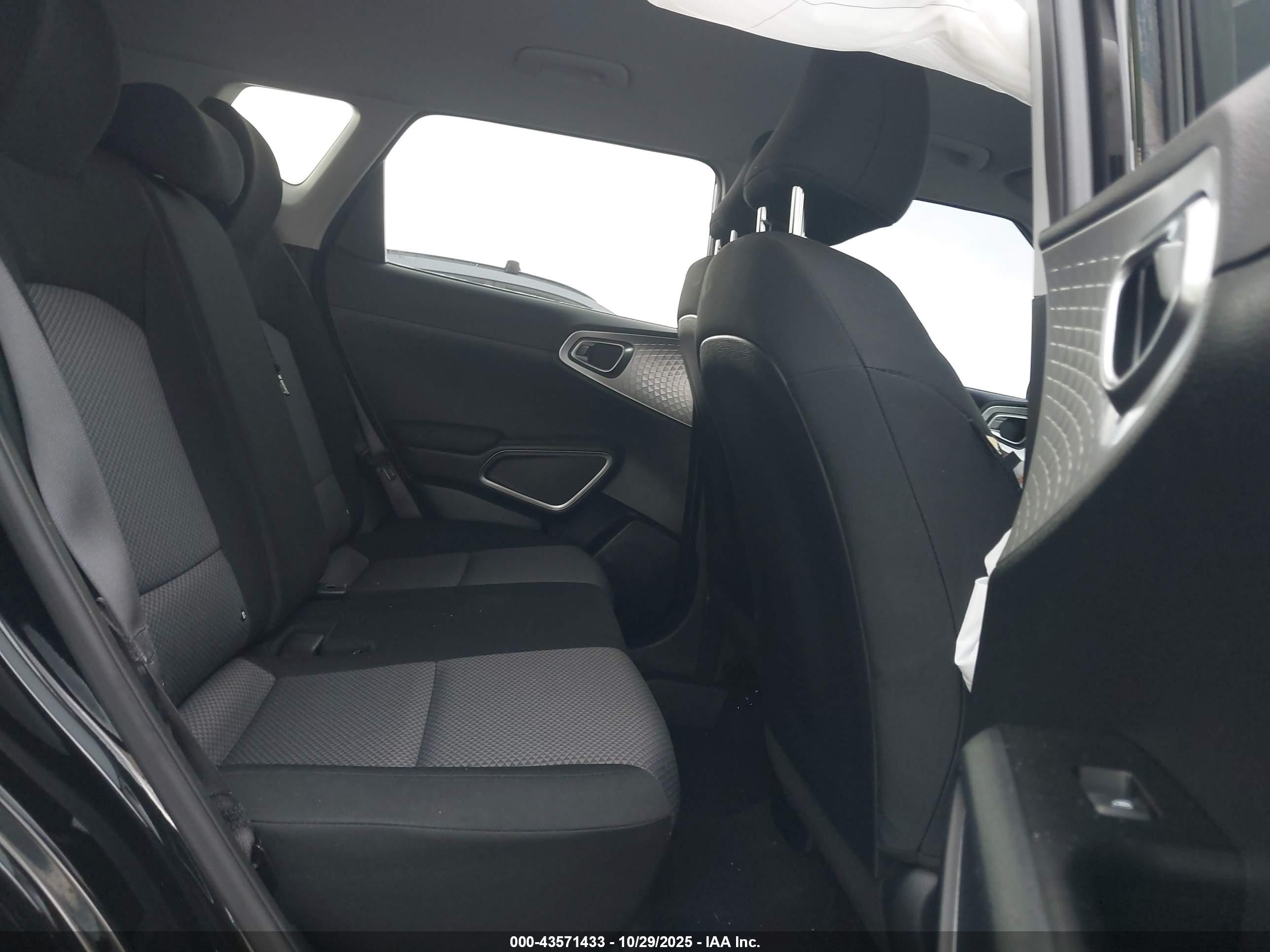 KIA SOUL image 8