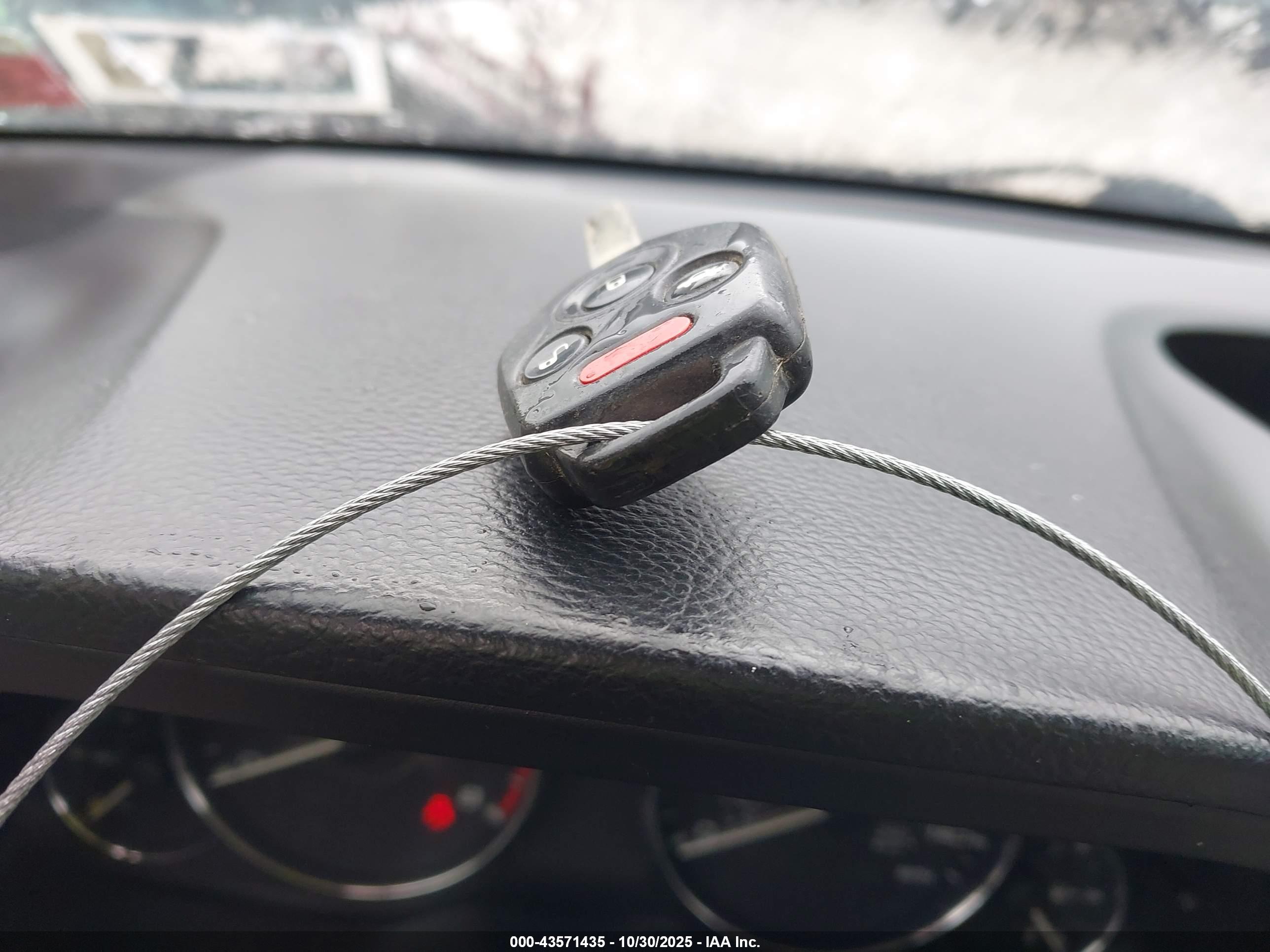 SUBARU LEGACY image 11