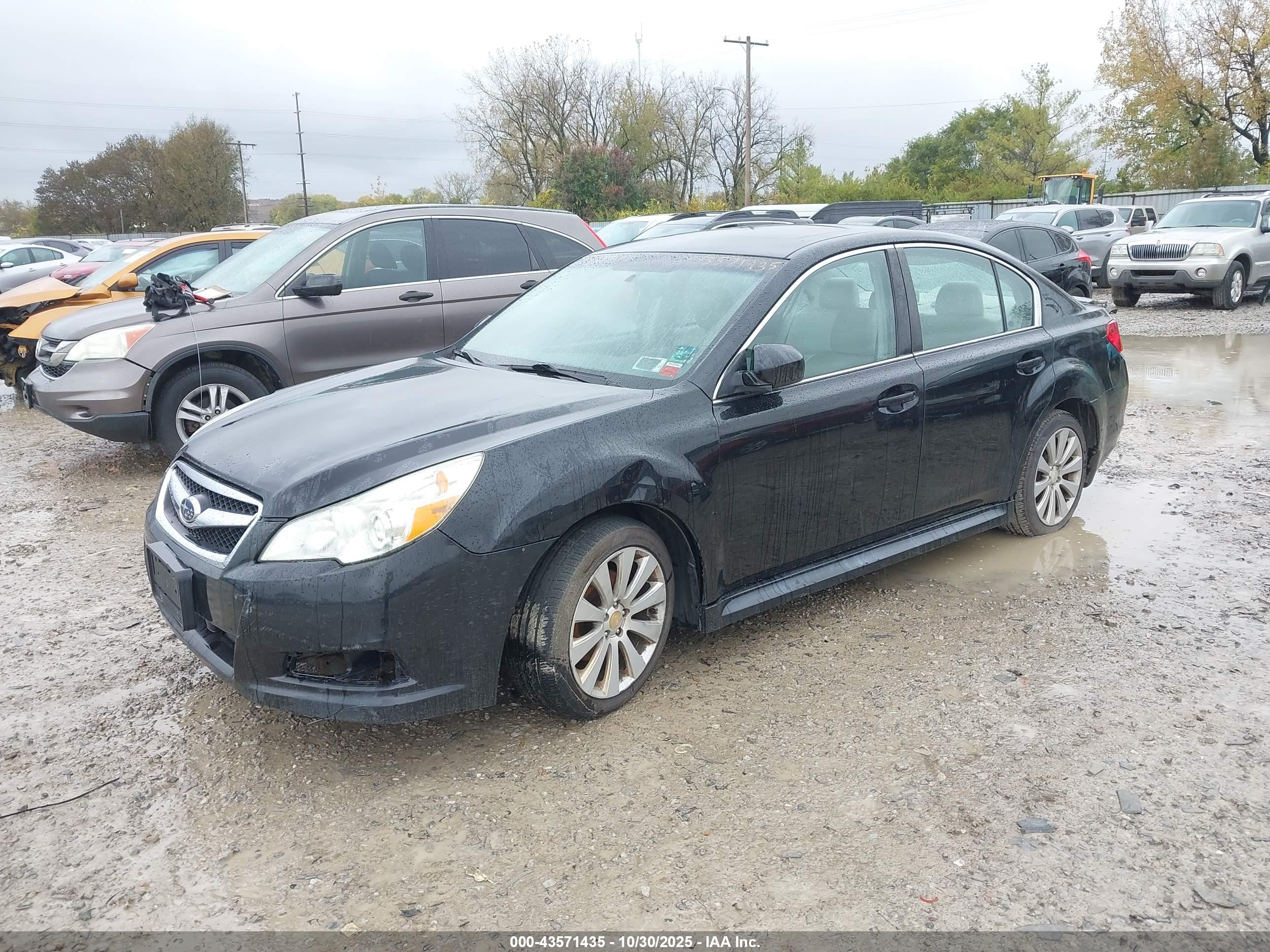 SUBARU LEGACY image 2