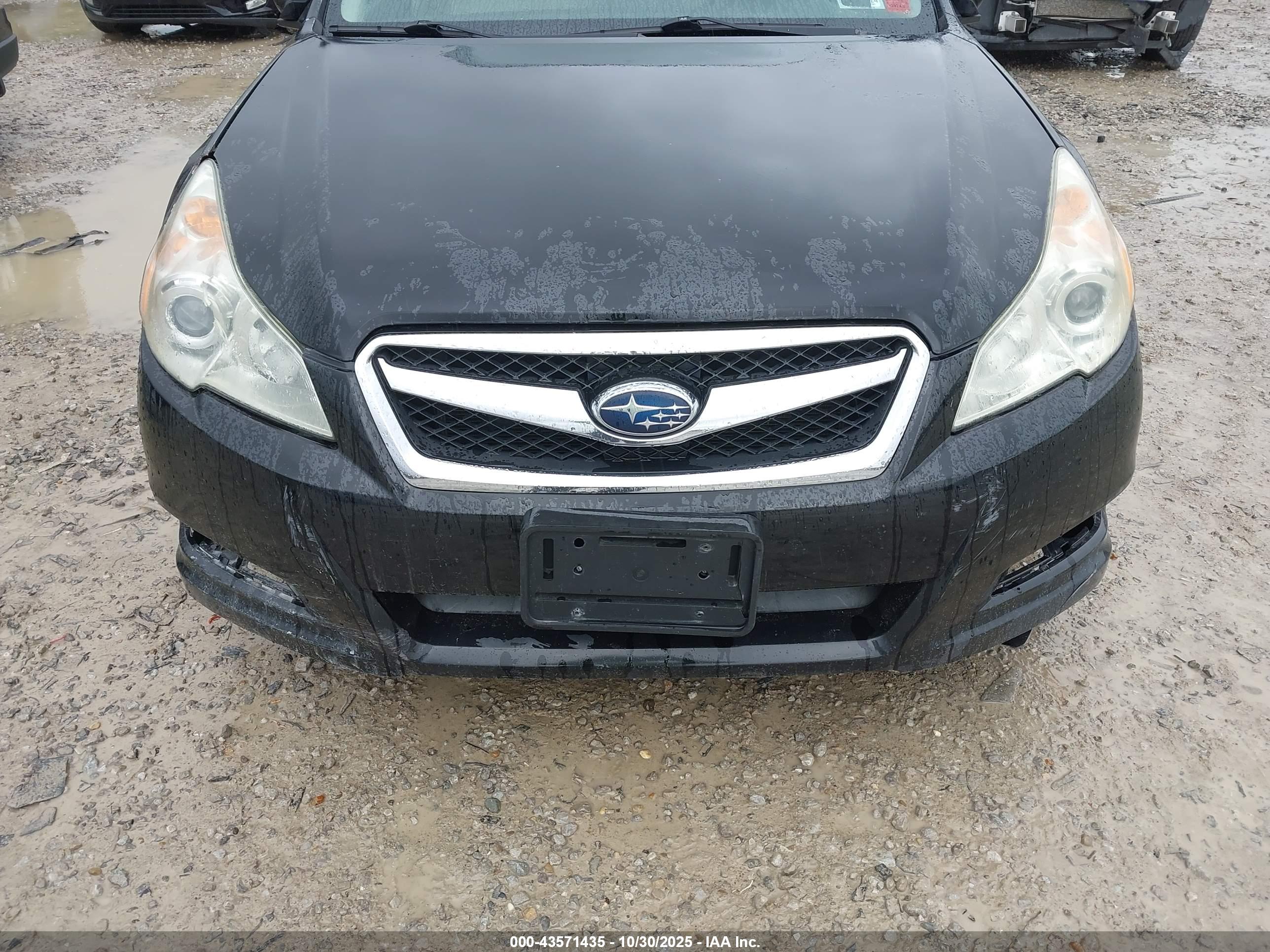 SUBARU LEGACY image 6