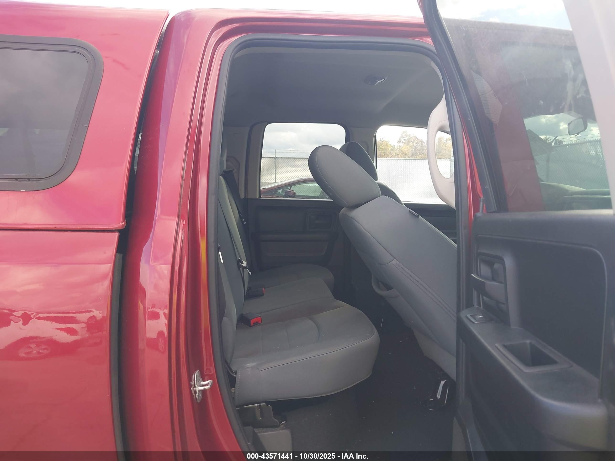 RAM 1500 image 8
