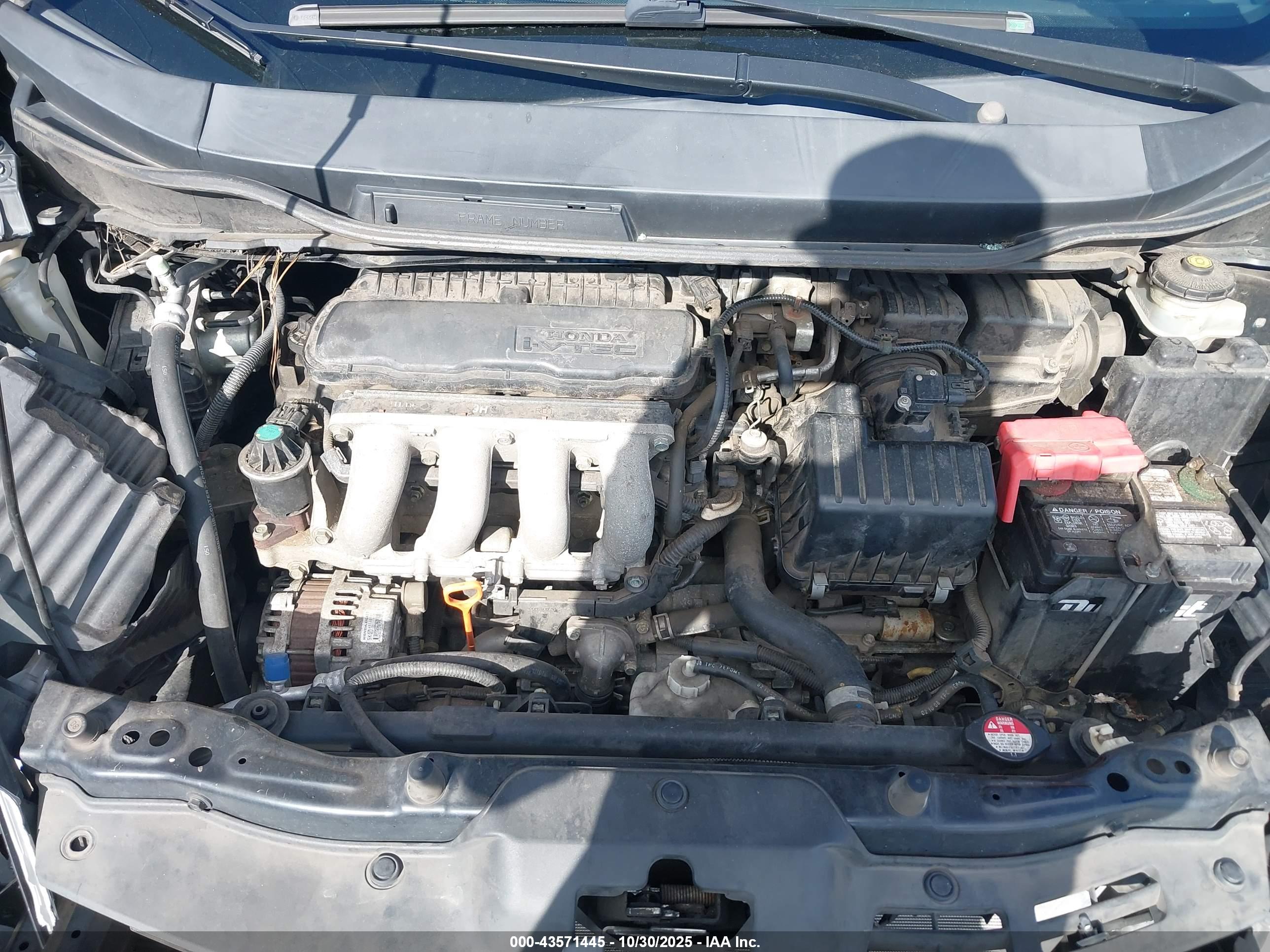 HONDA FIT image 10