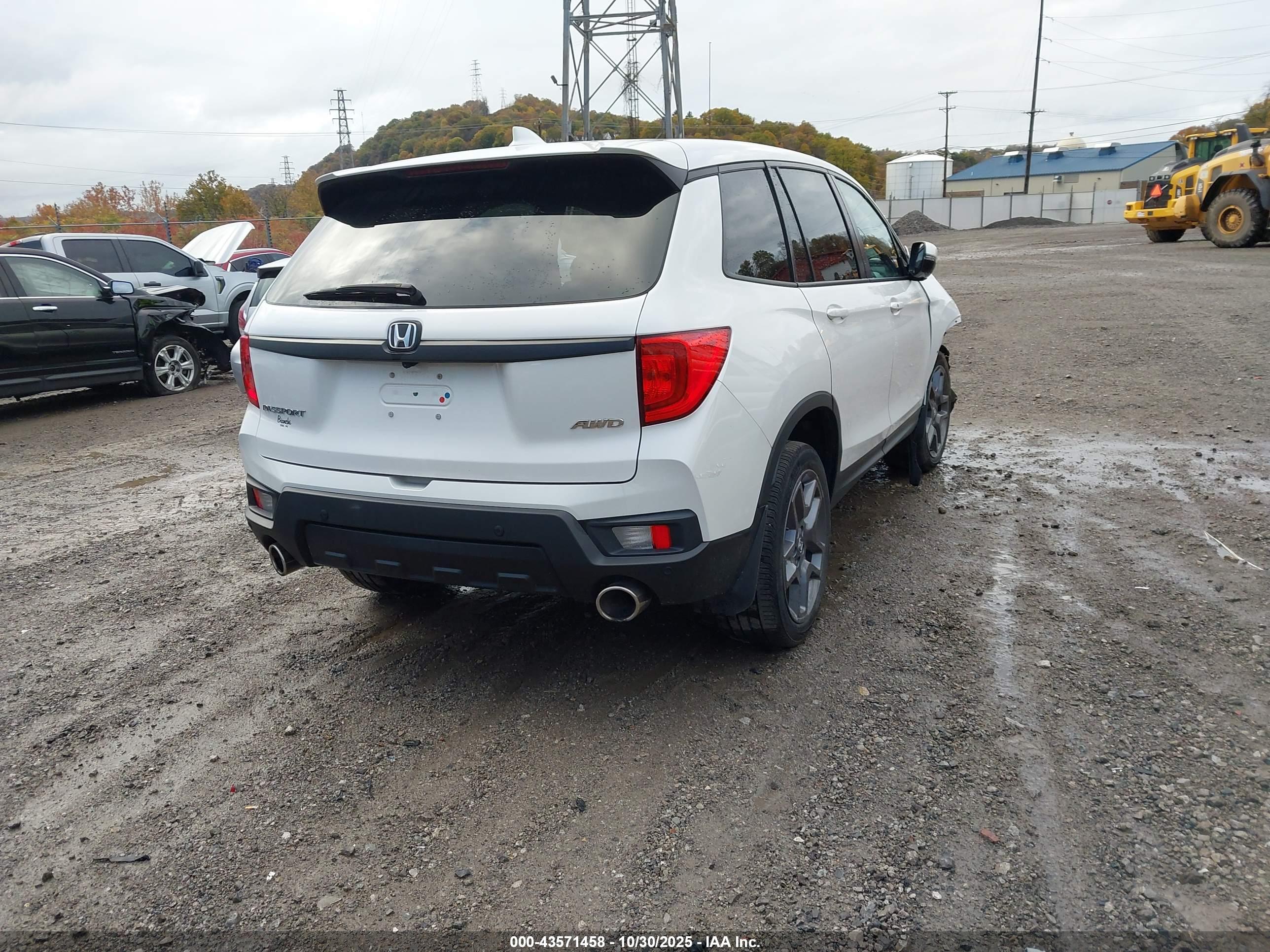 HONDA PASSPORT image 4