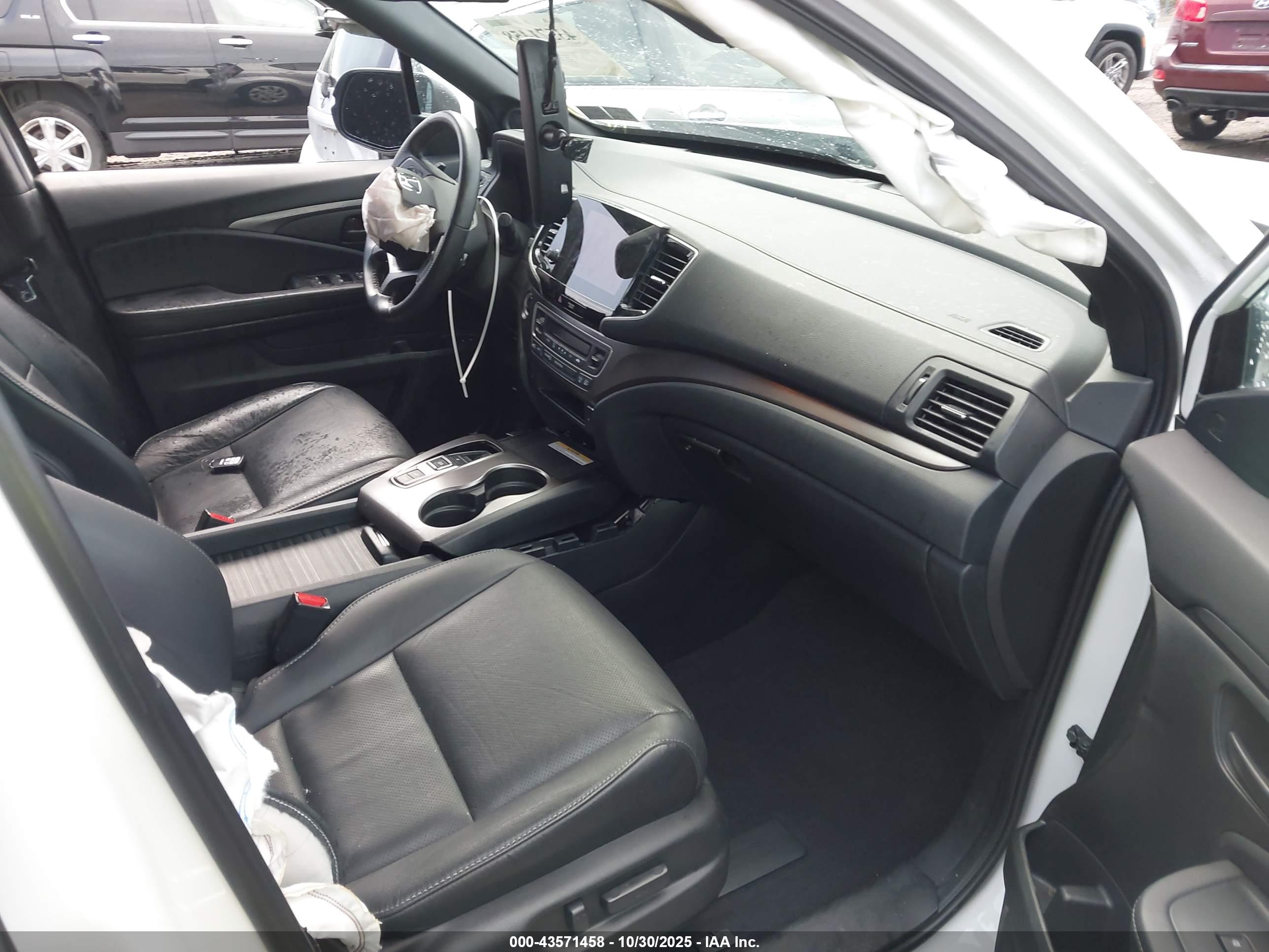 HONDA PASSPORT image 5