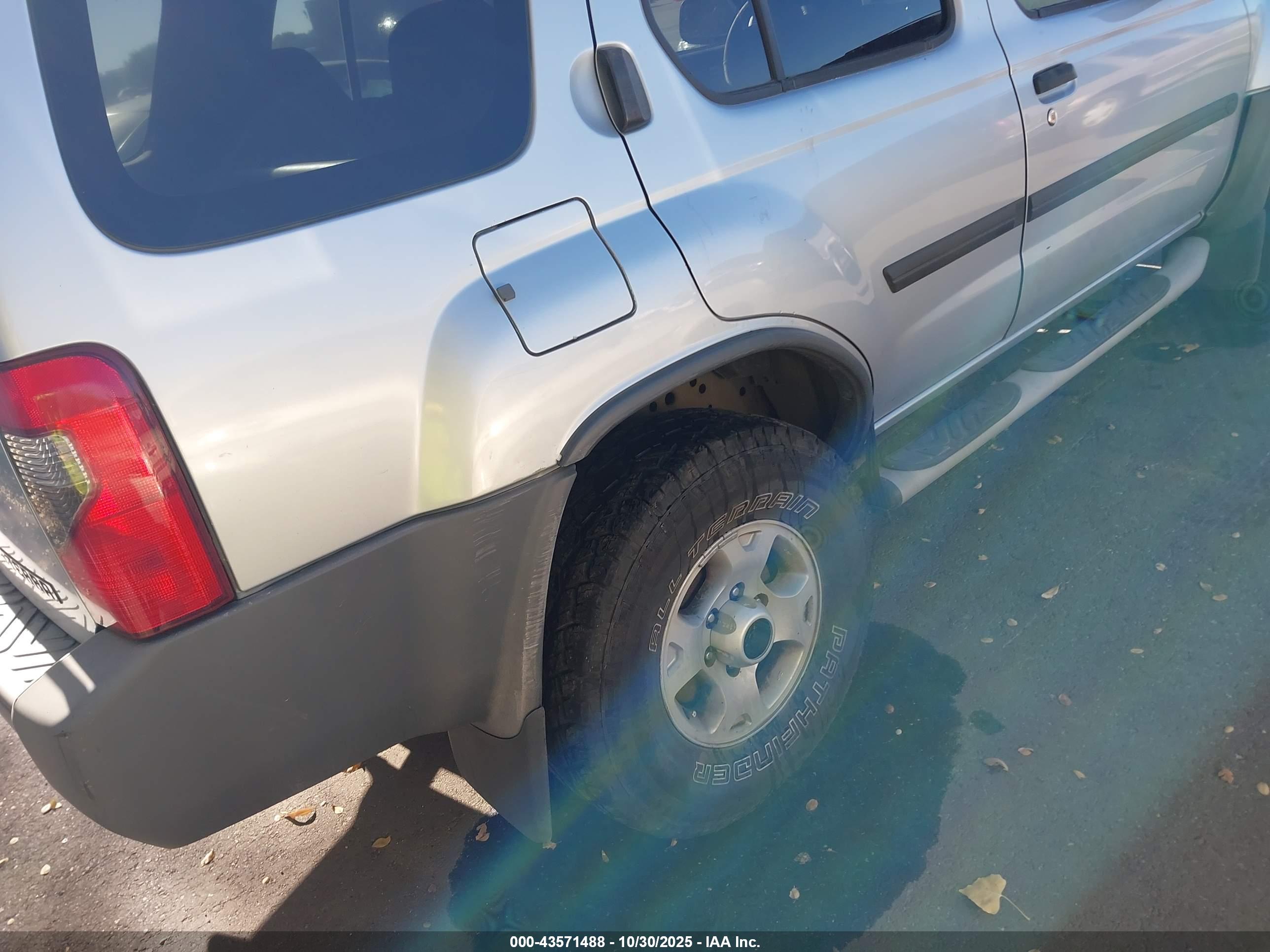 NISSAN XTERRA image 6