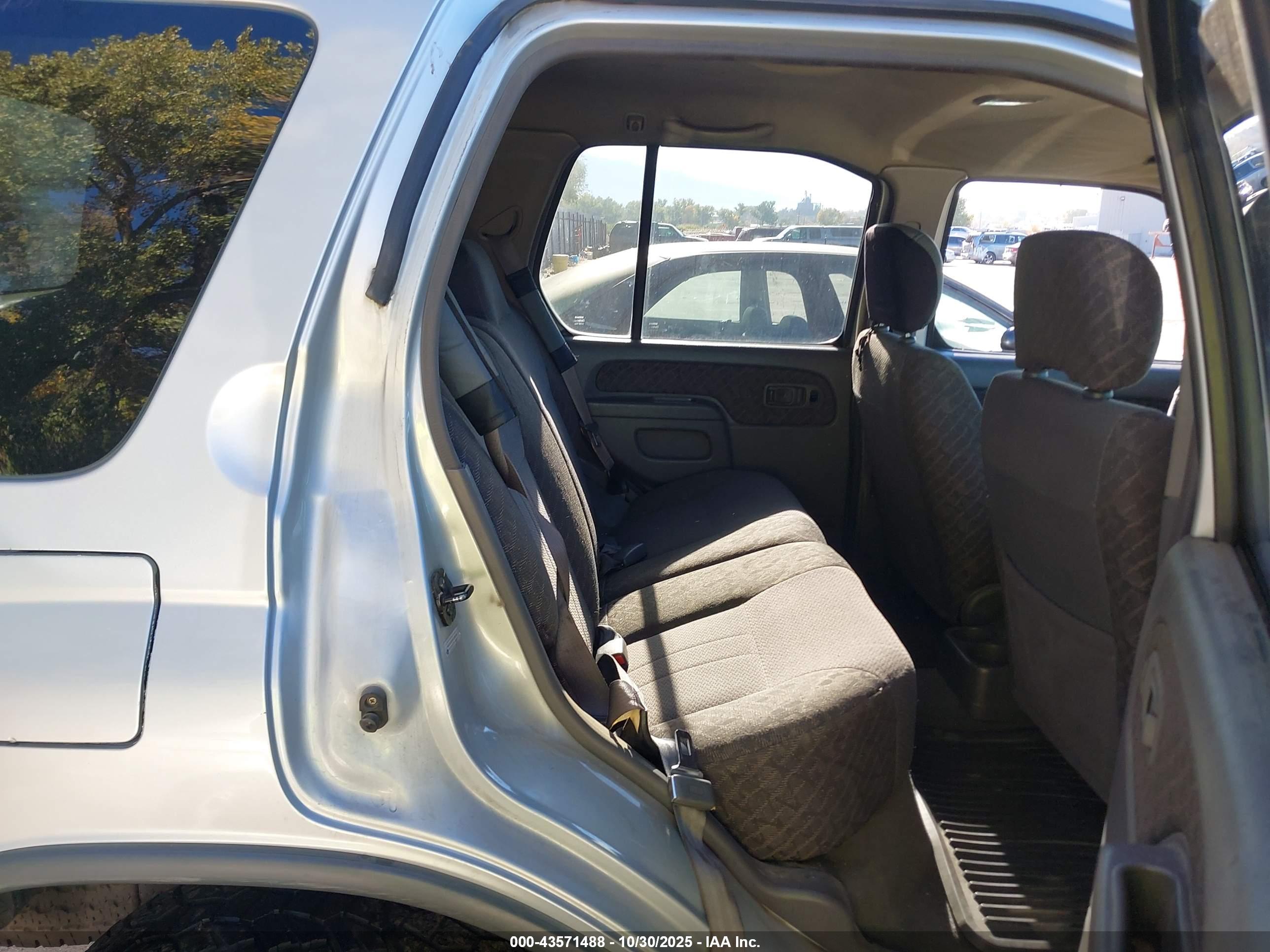NISSAN XTERRA image 8