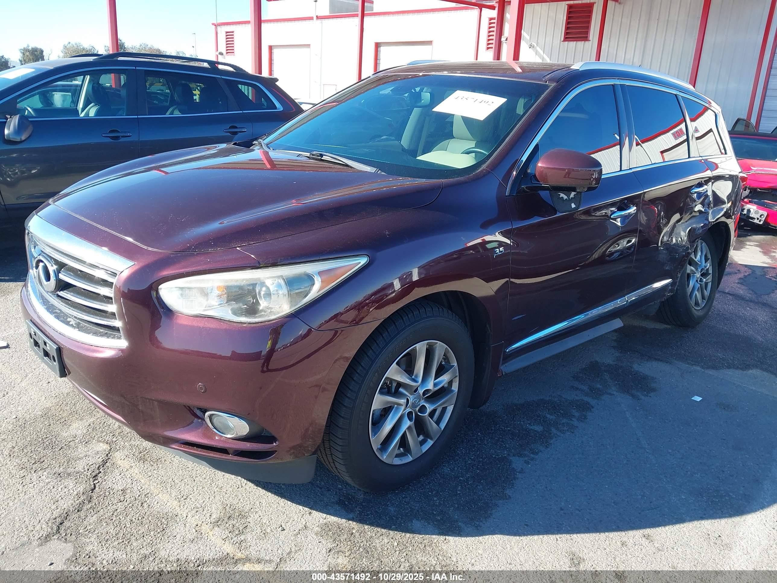 INFINITI QX60 image 2