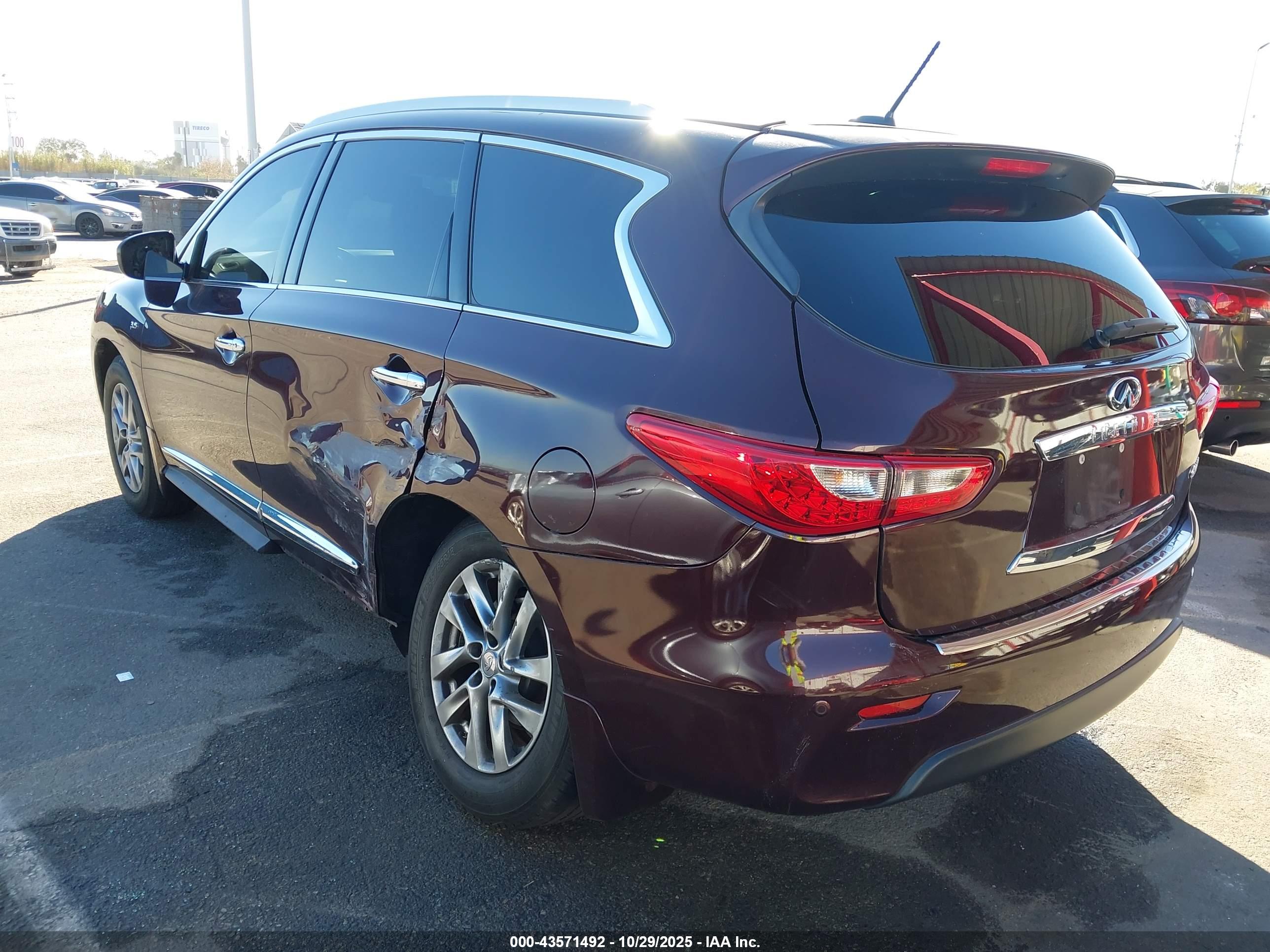 INFINITI QX60 image 3