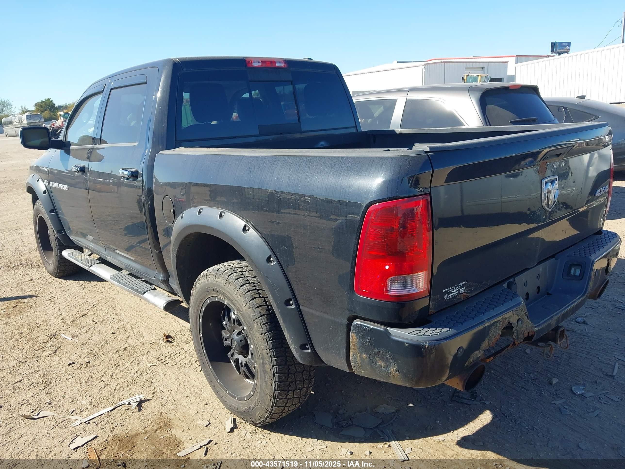 RAM 1500 image 3