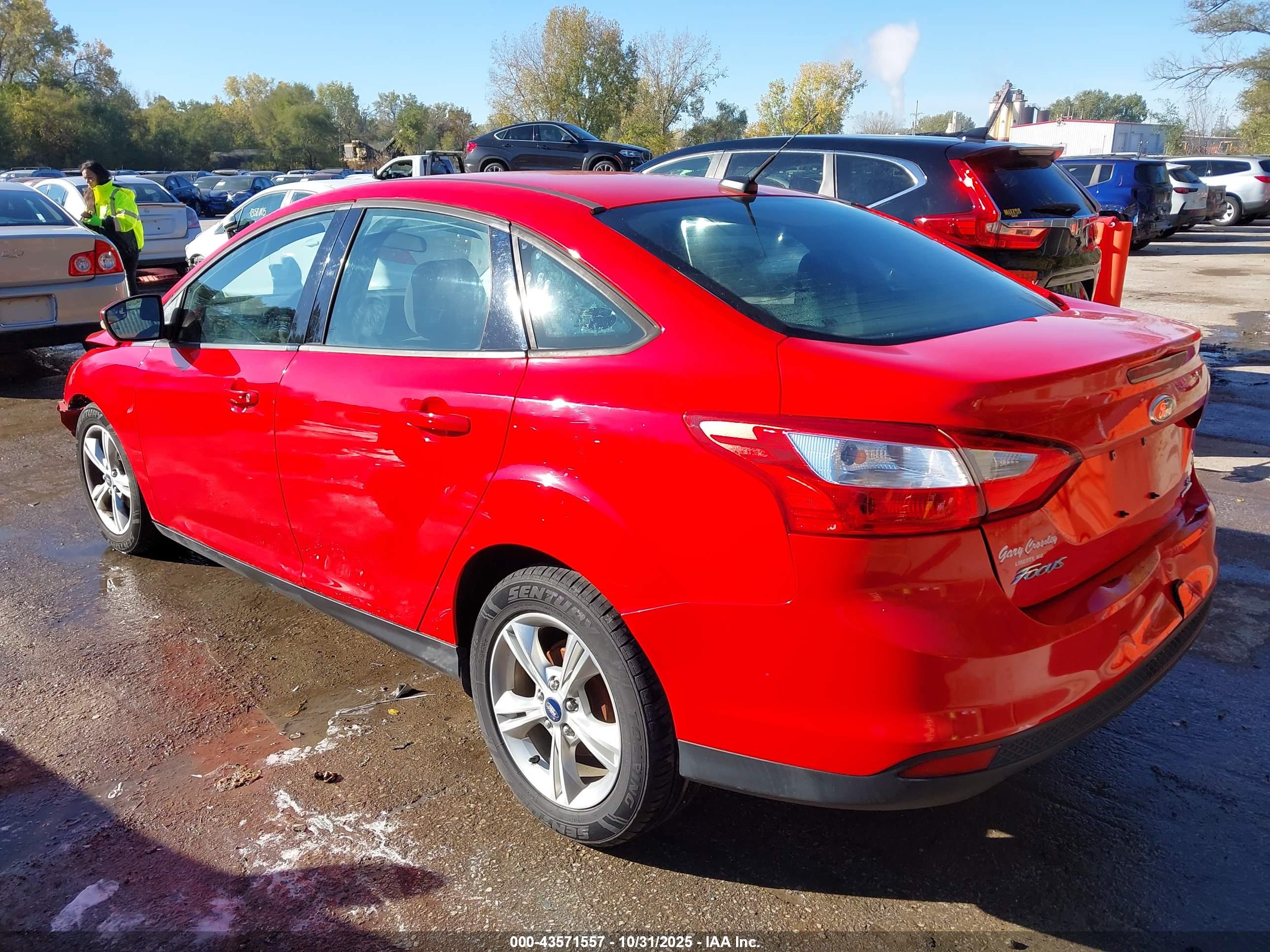 FORD FOCUS image 3