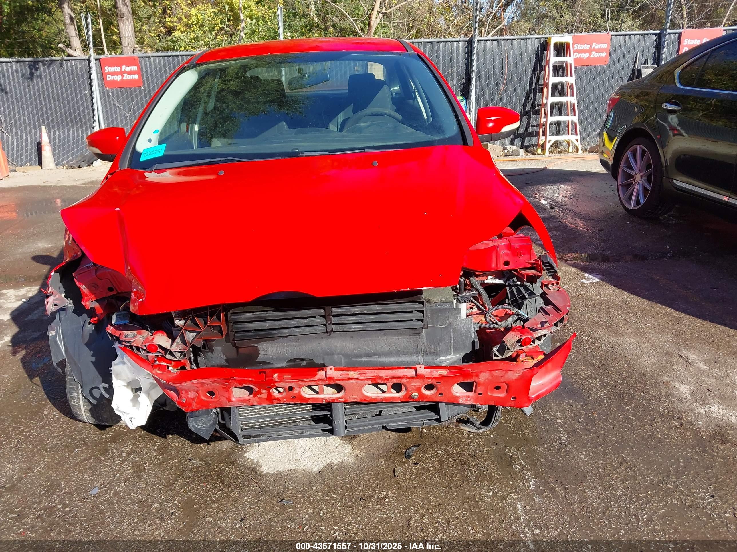 FORD FOCUS image 6