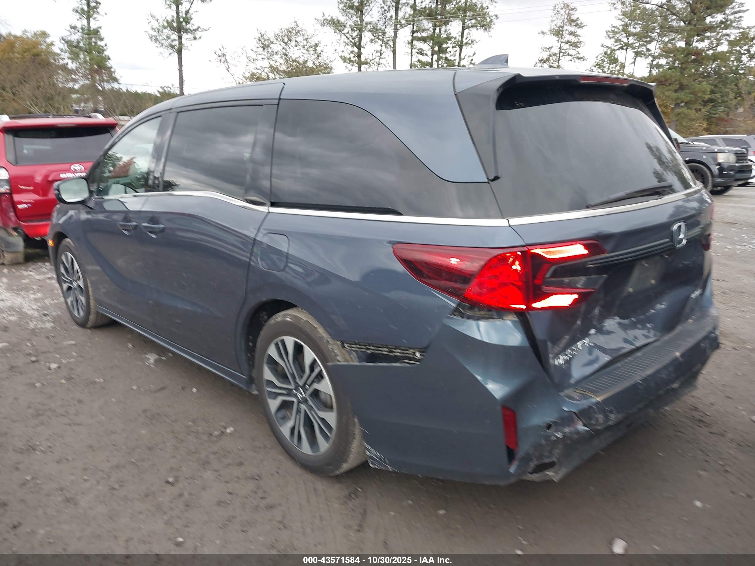 HONDA ODYSSEY image 3