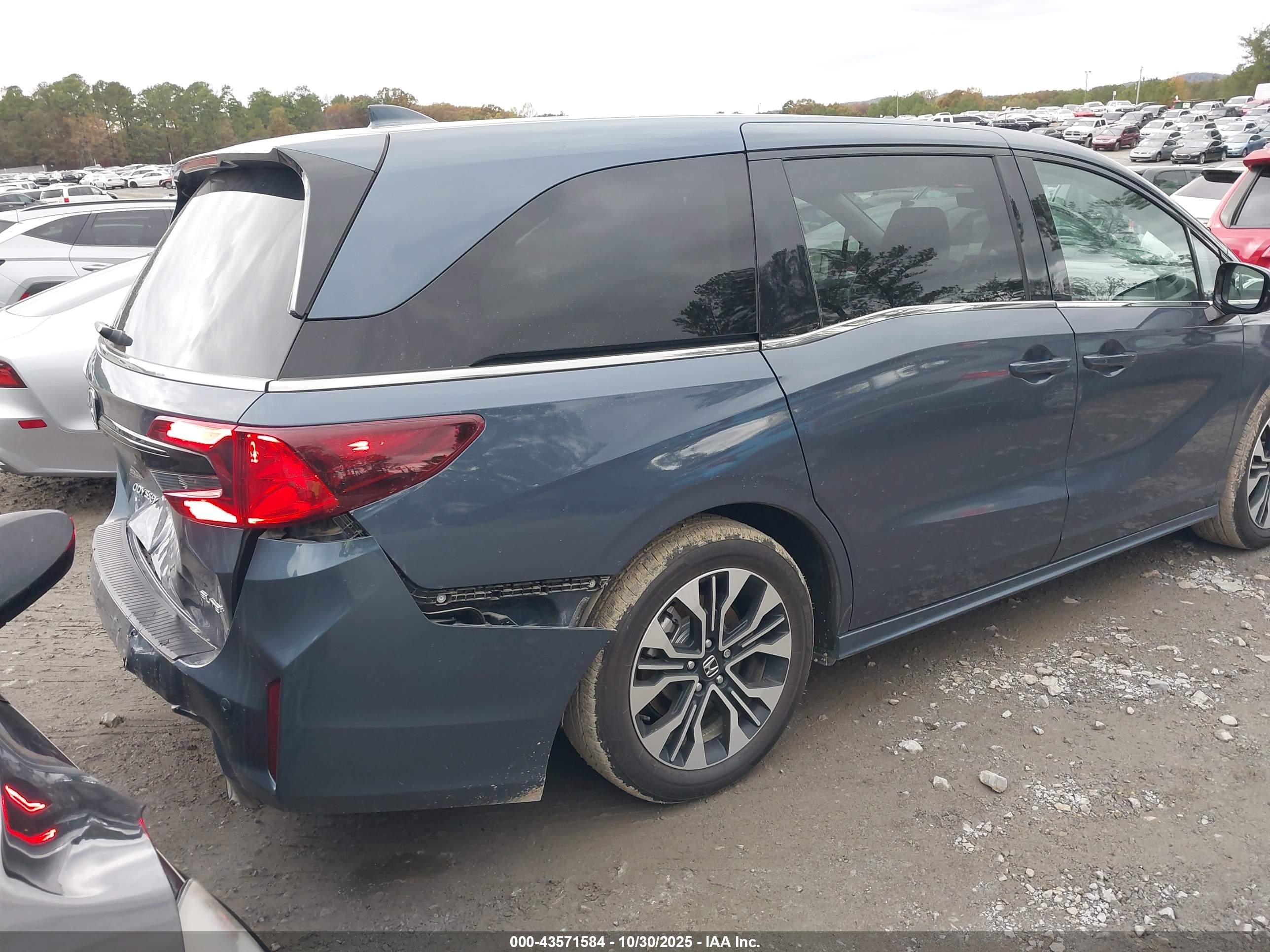 HONDA ODYSSEY image 4