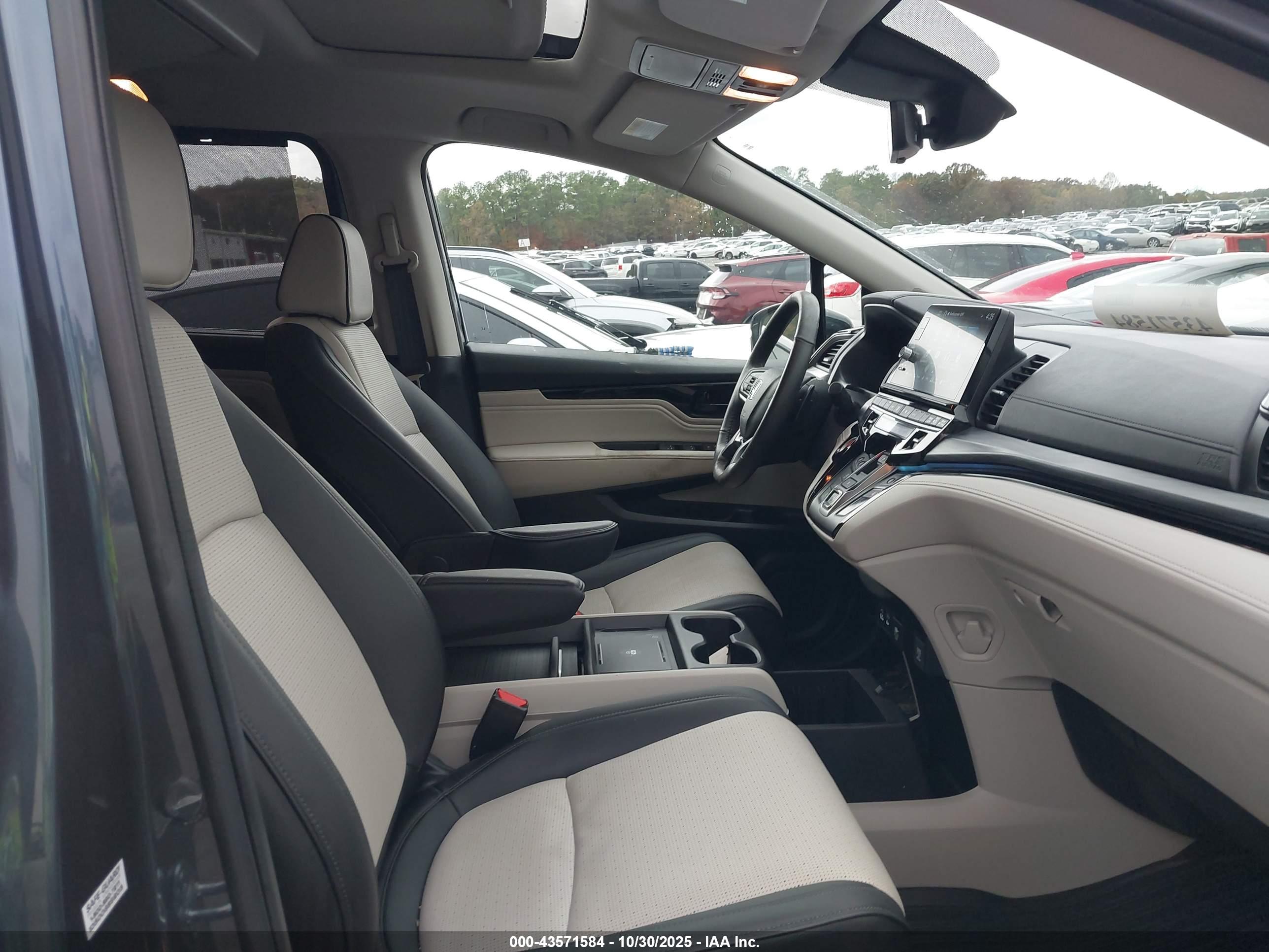 HONDA ODYSSEY image 5