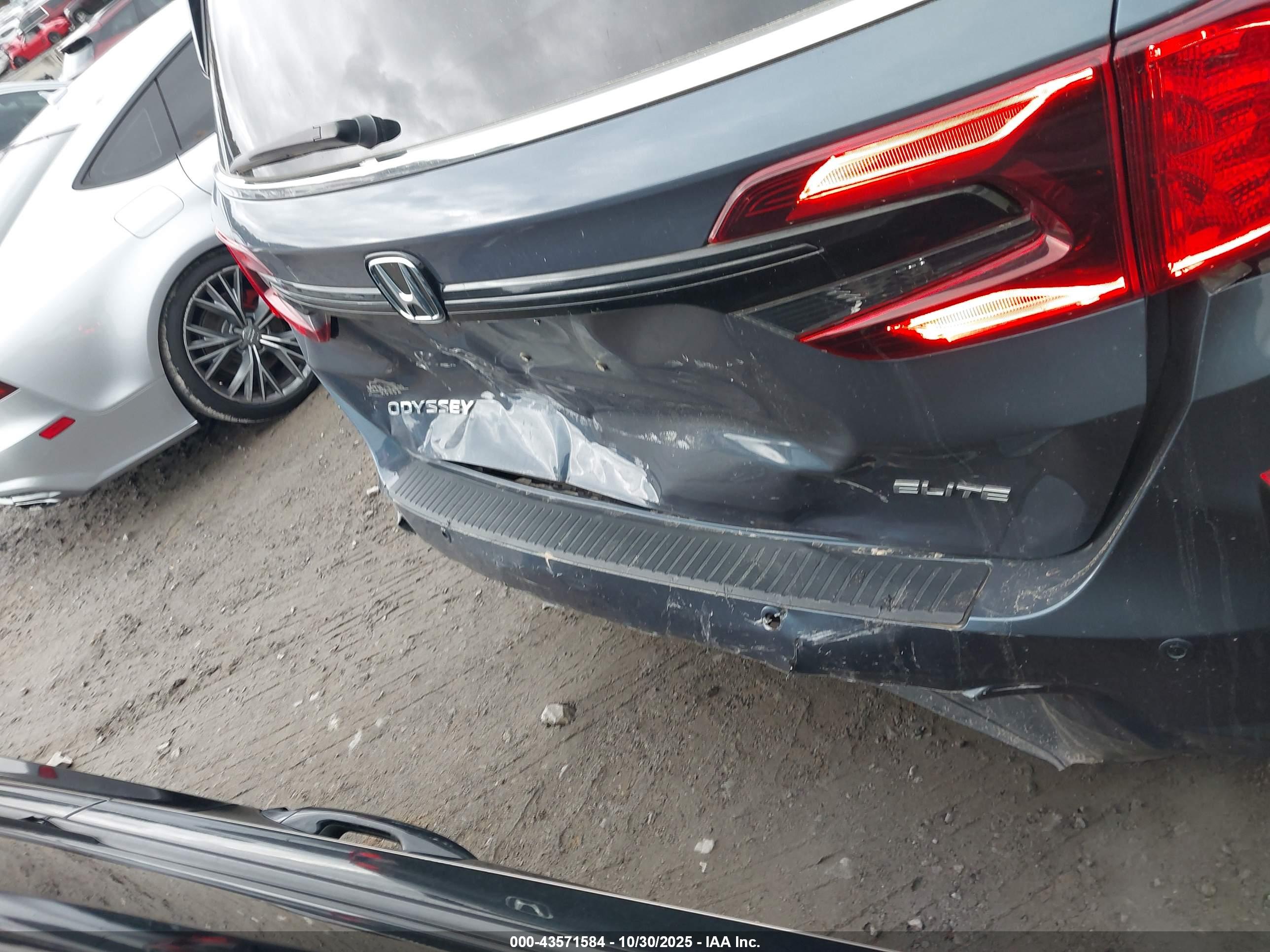 HONDA ODYSSEY image 6