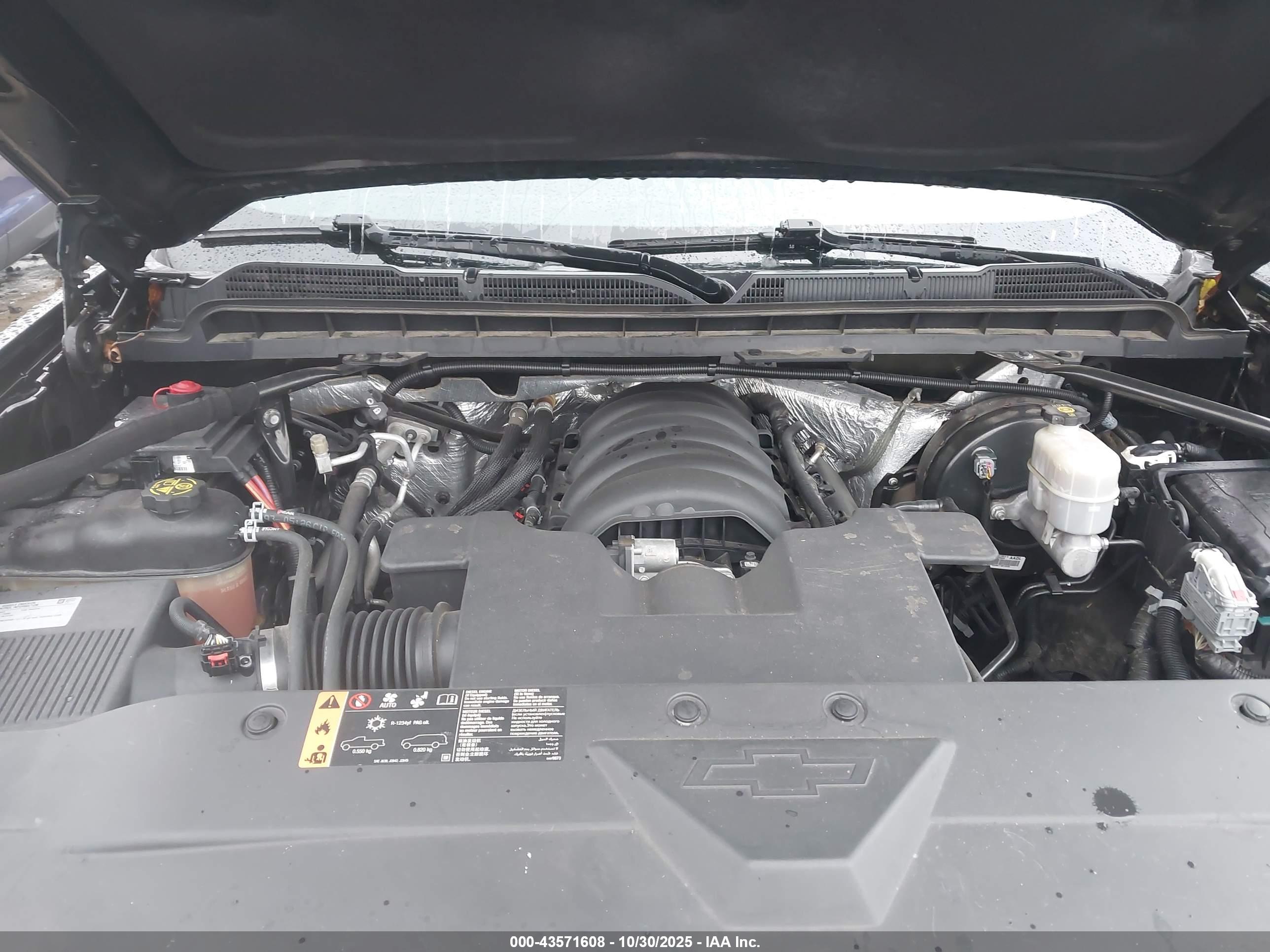 CHEVROLET SILVERADO image 10