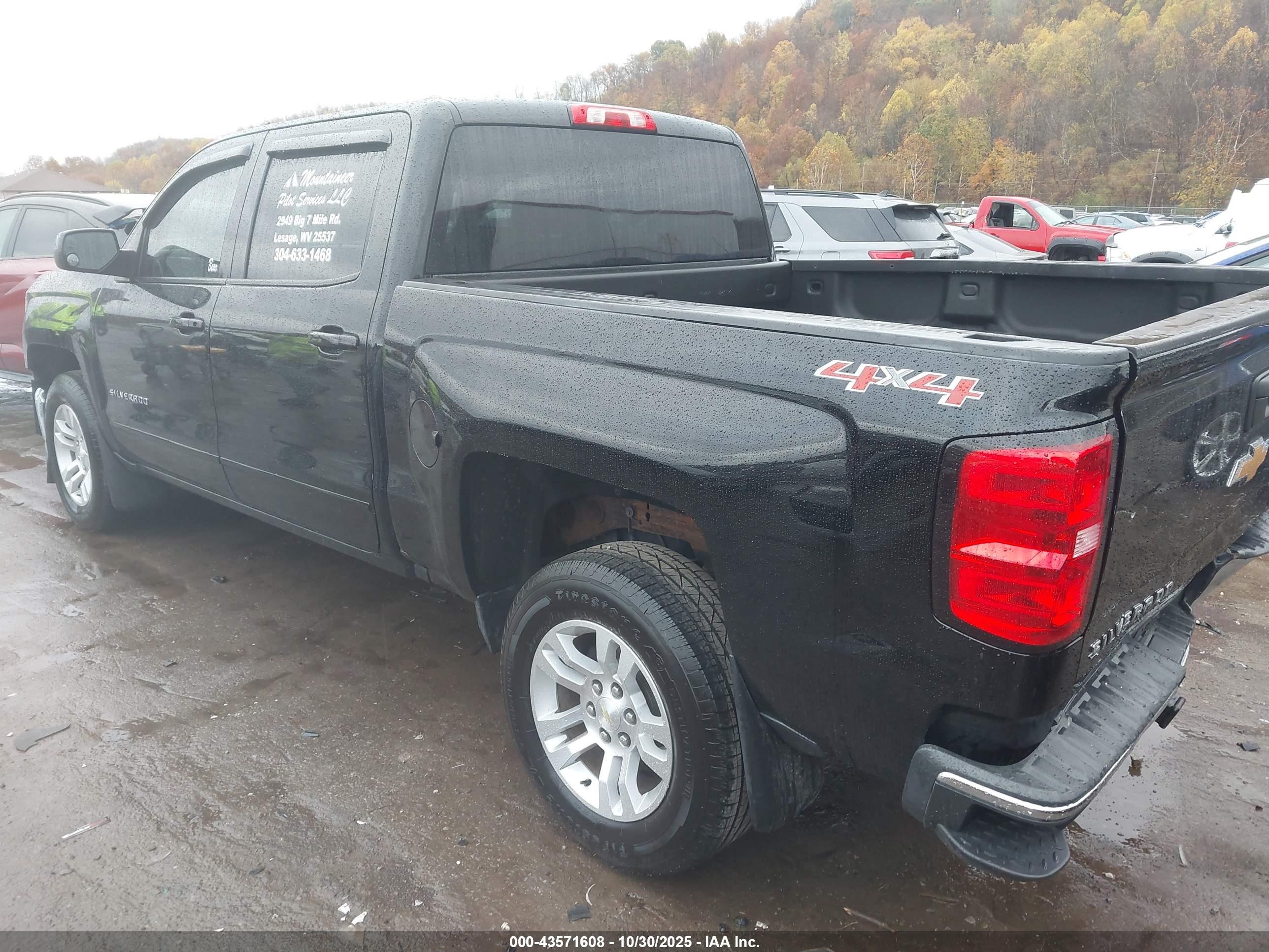 CHEVROLET SILVERADO image 3