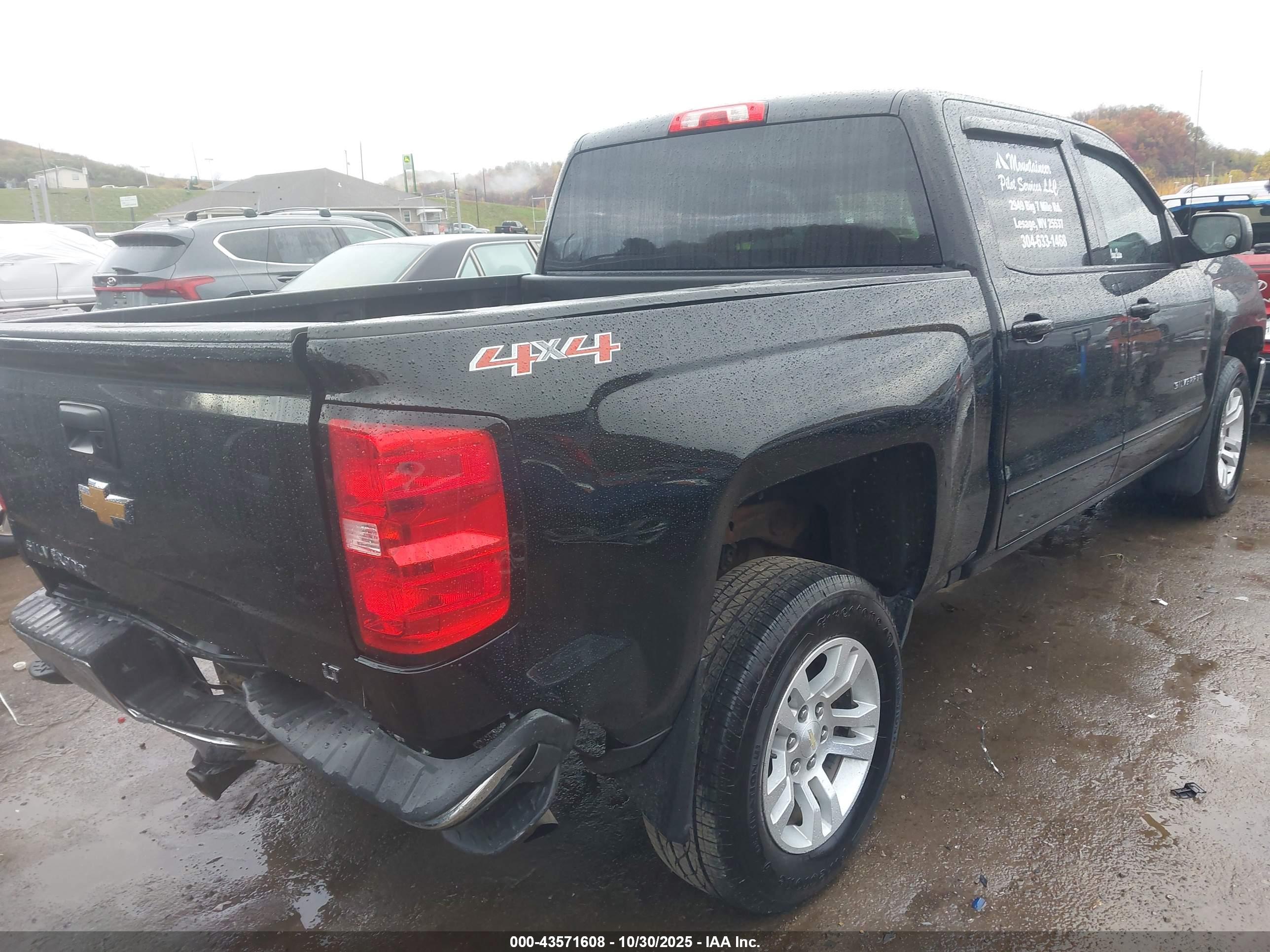 CHEVROLET SILVERADO image 4