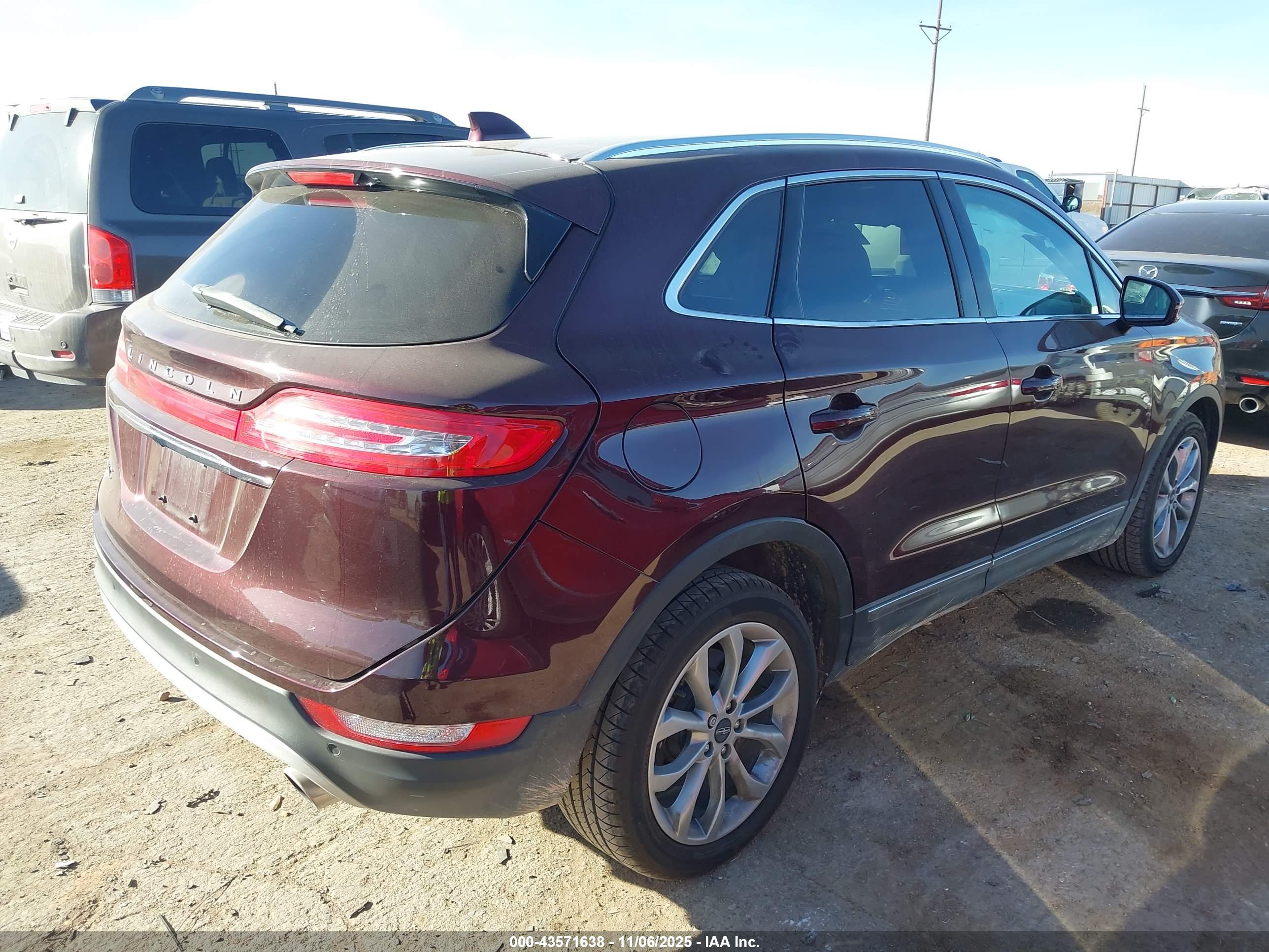 LINCOLN MKC image 4