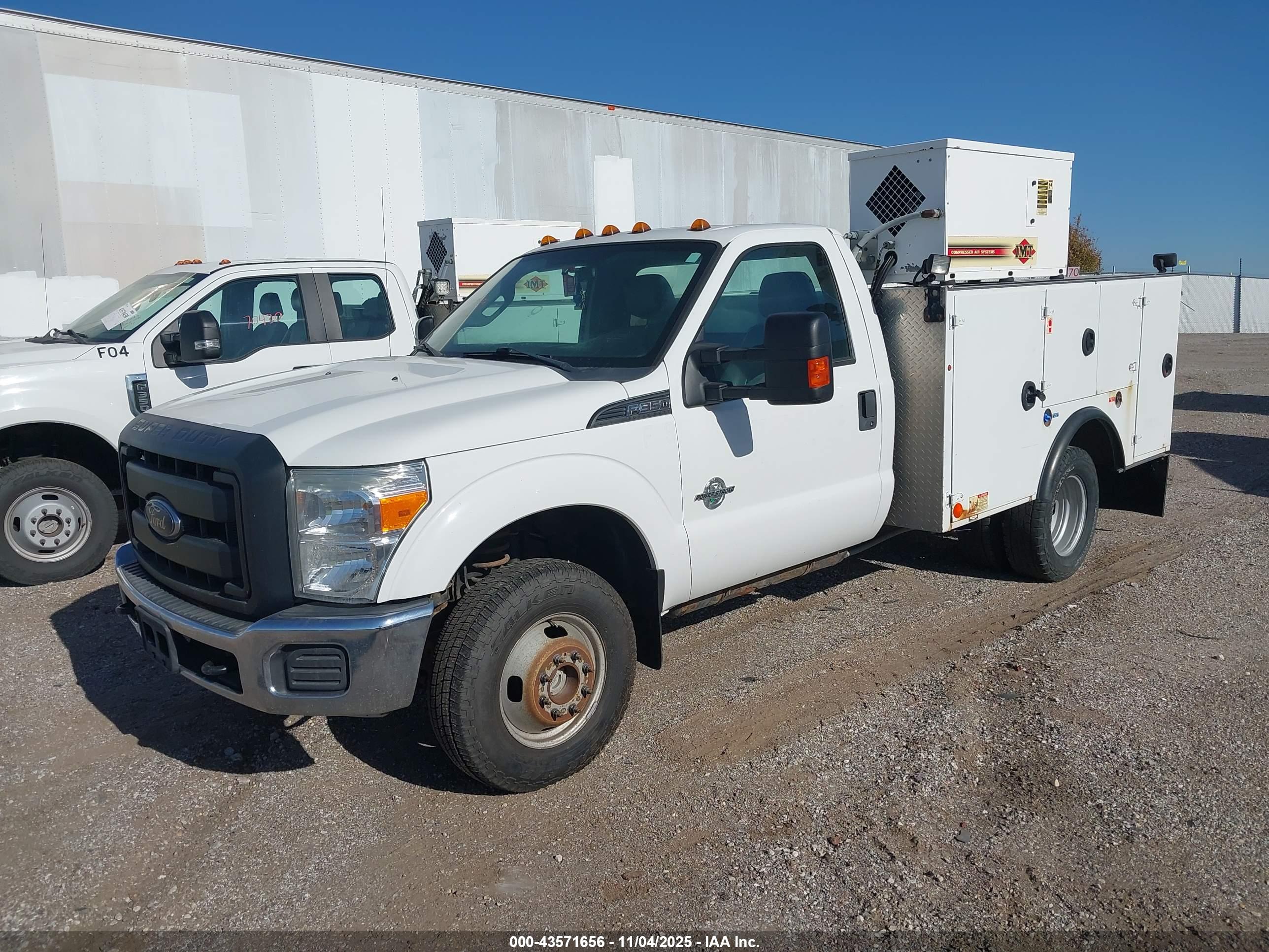 FORD F-350 image 2