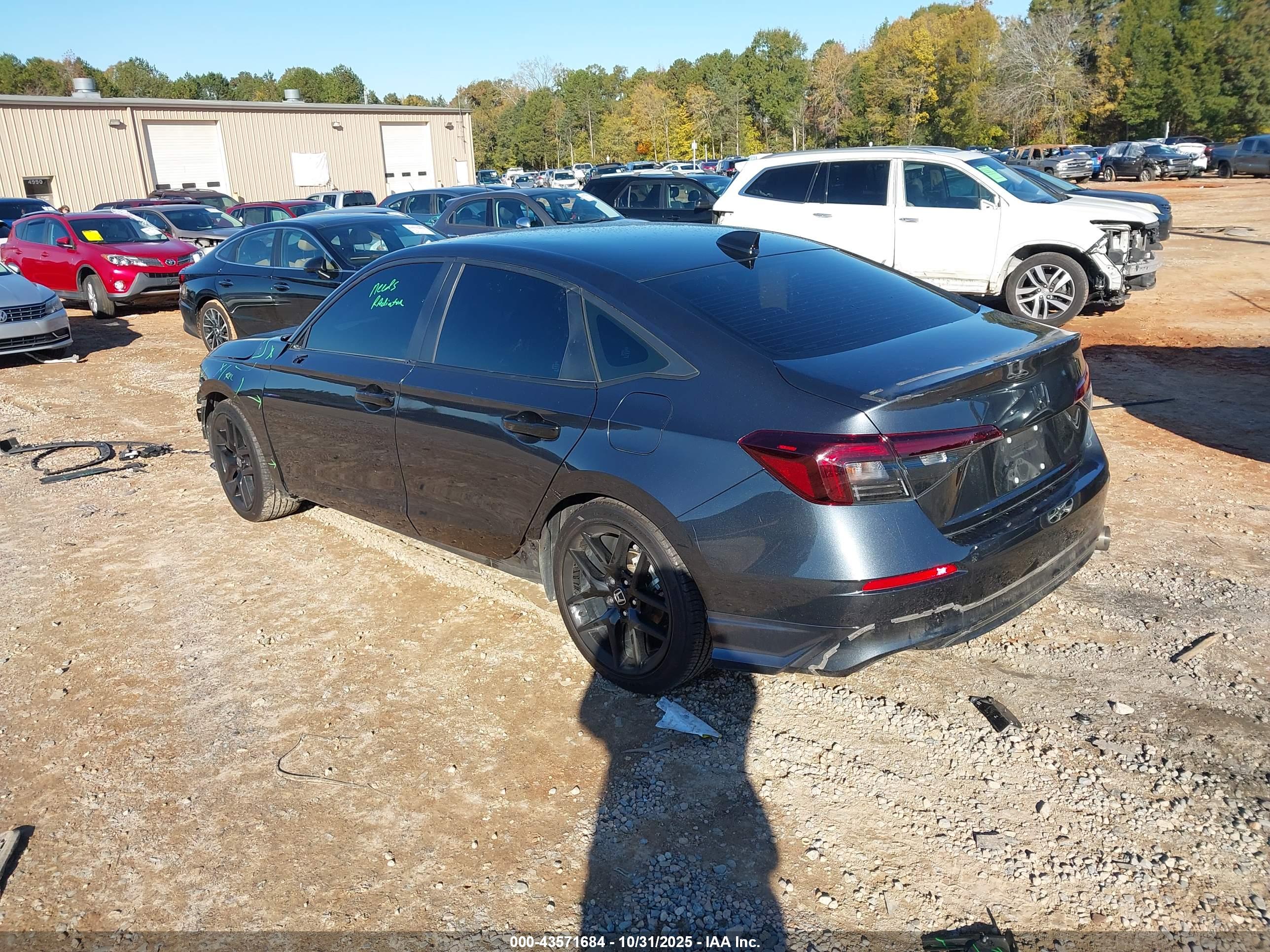 HONDA CIVIC image 3