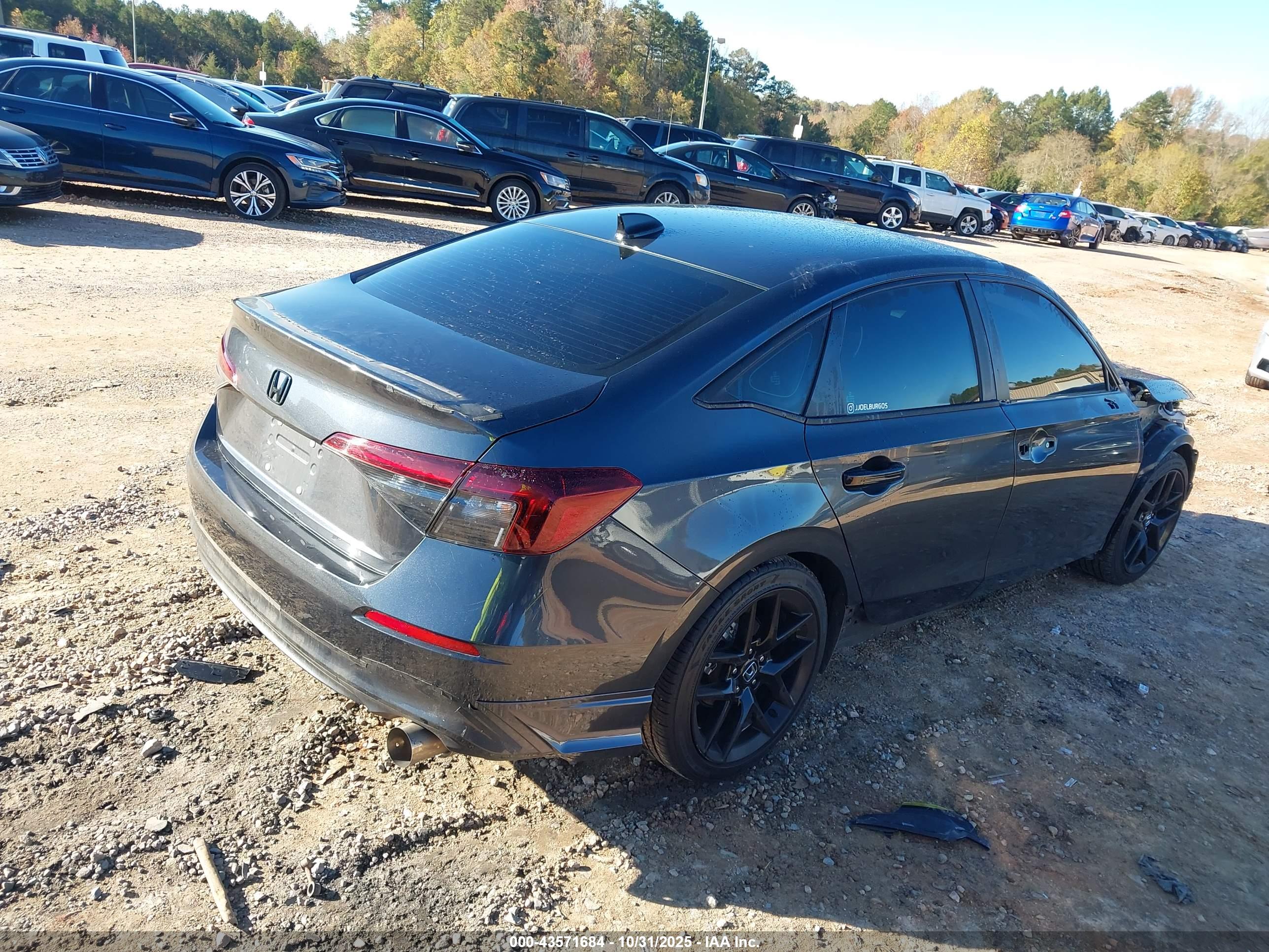 HONDA CIVIC image 4