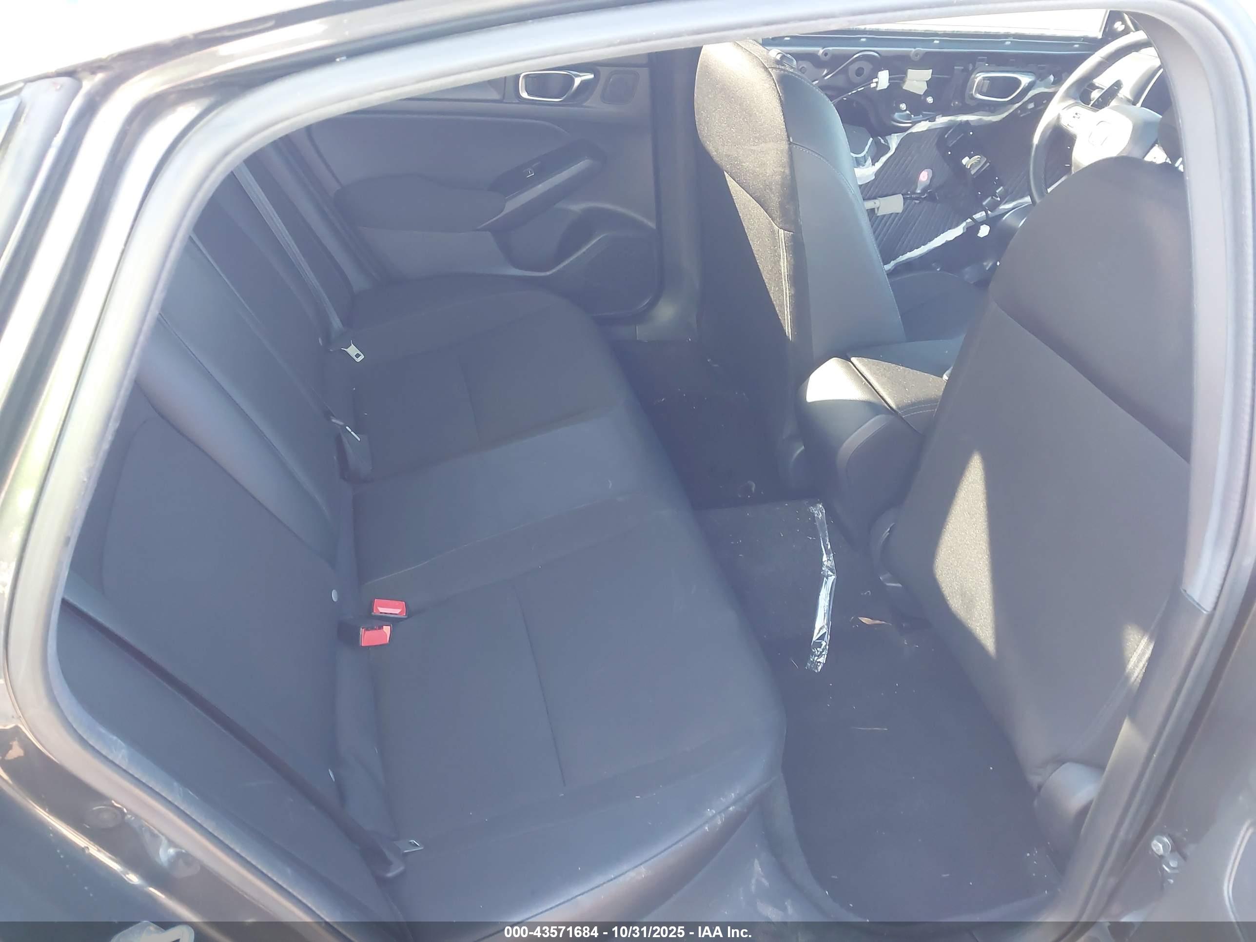 HONDA CIVIC image 8