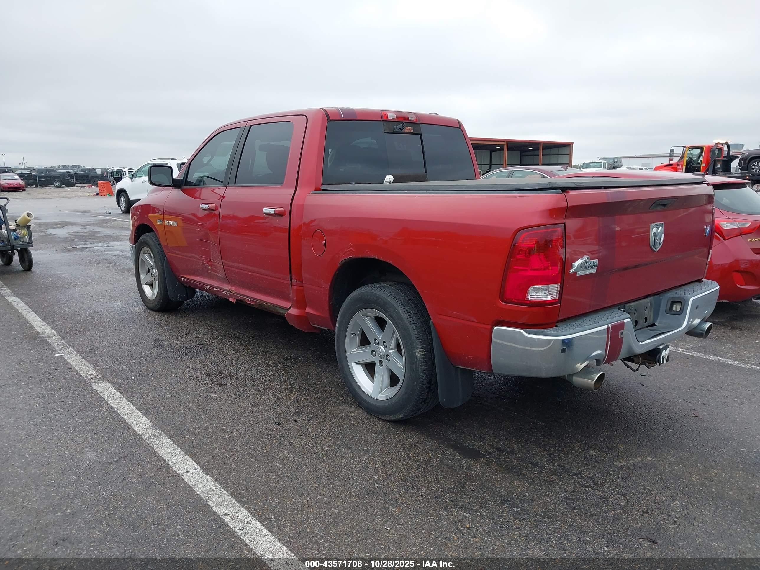 DODGE RAM image 3