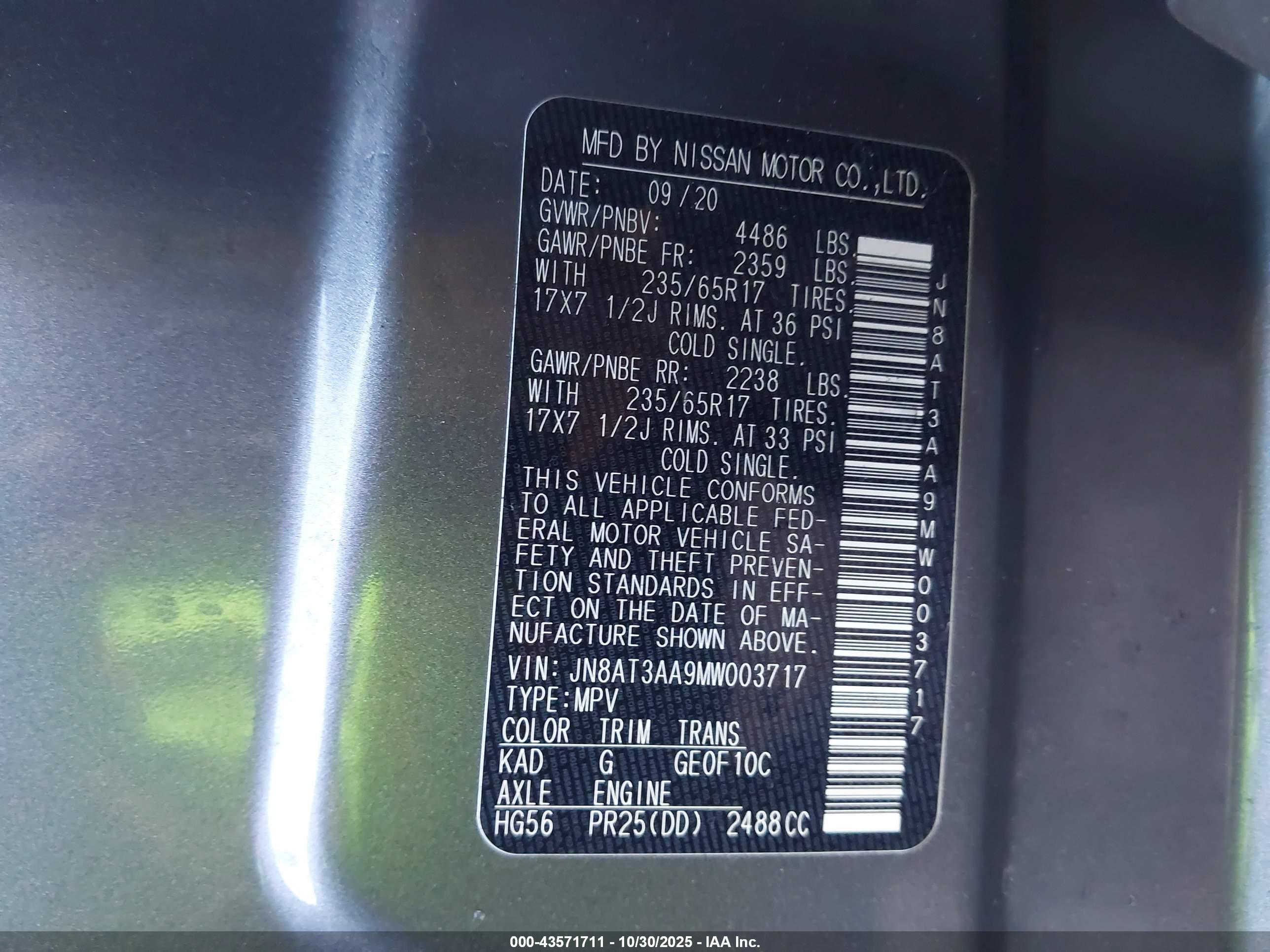 NISSAN ROGUE image 9