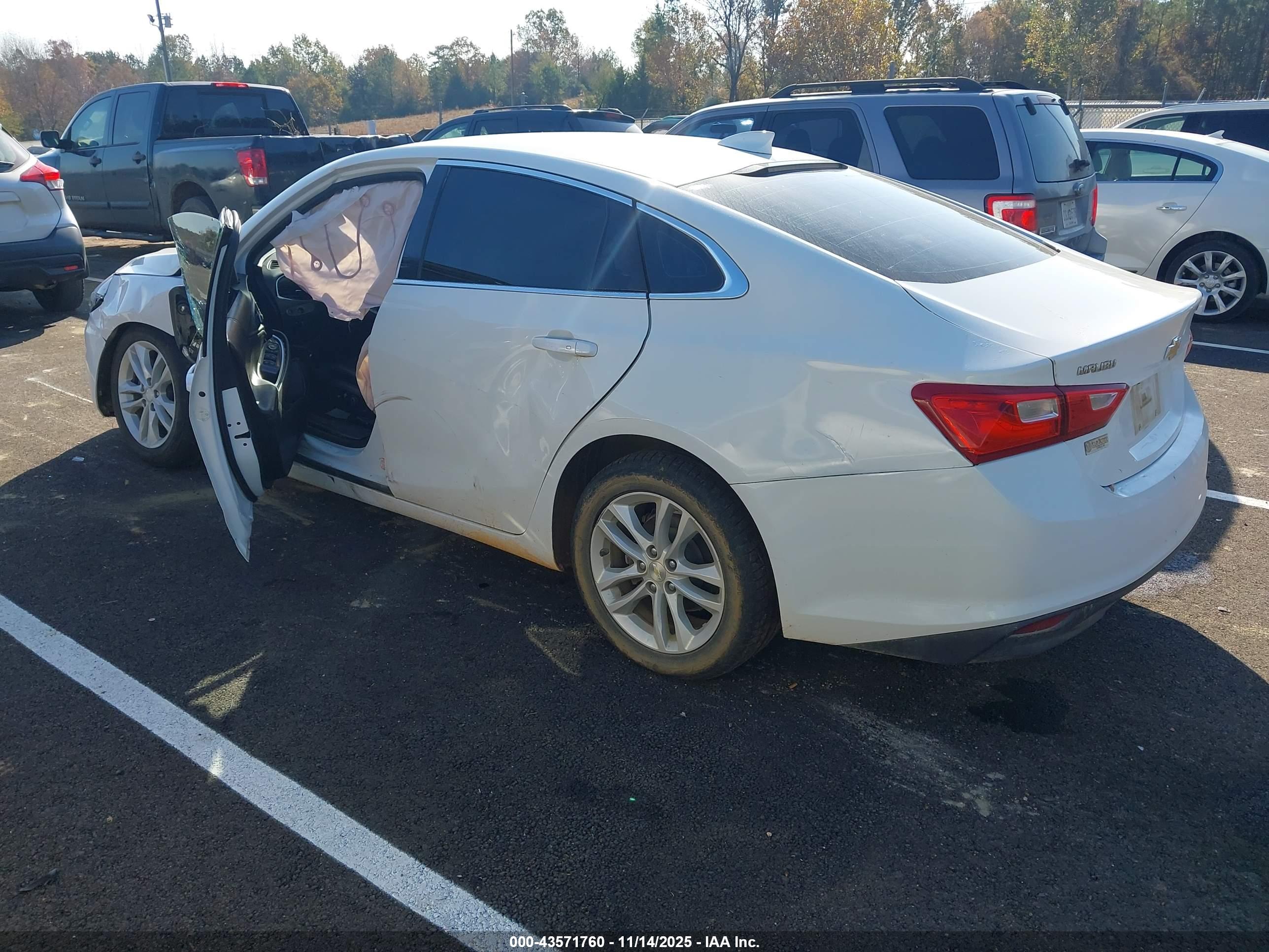CHEVROLET MALIBU image 3