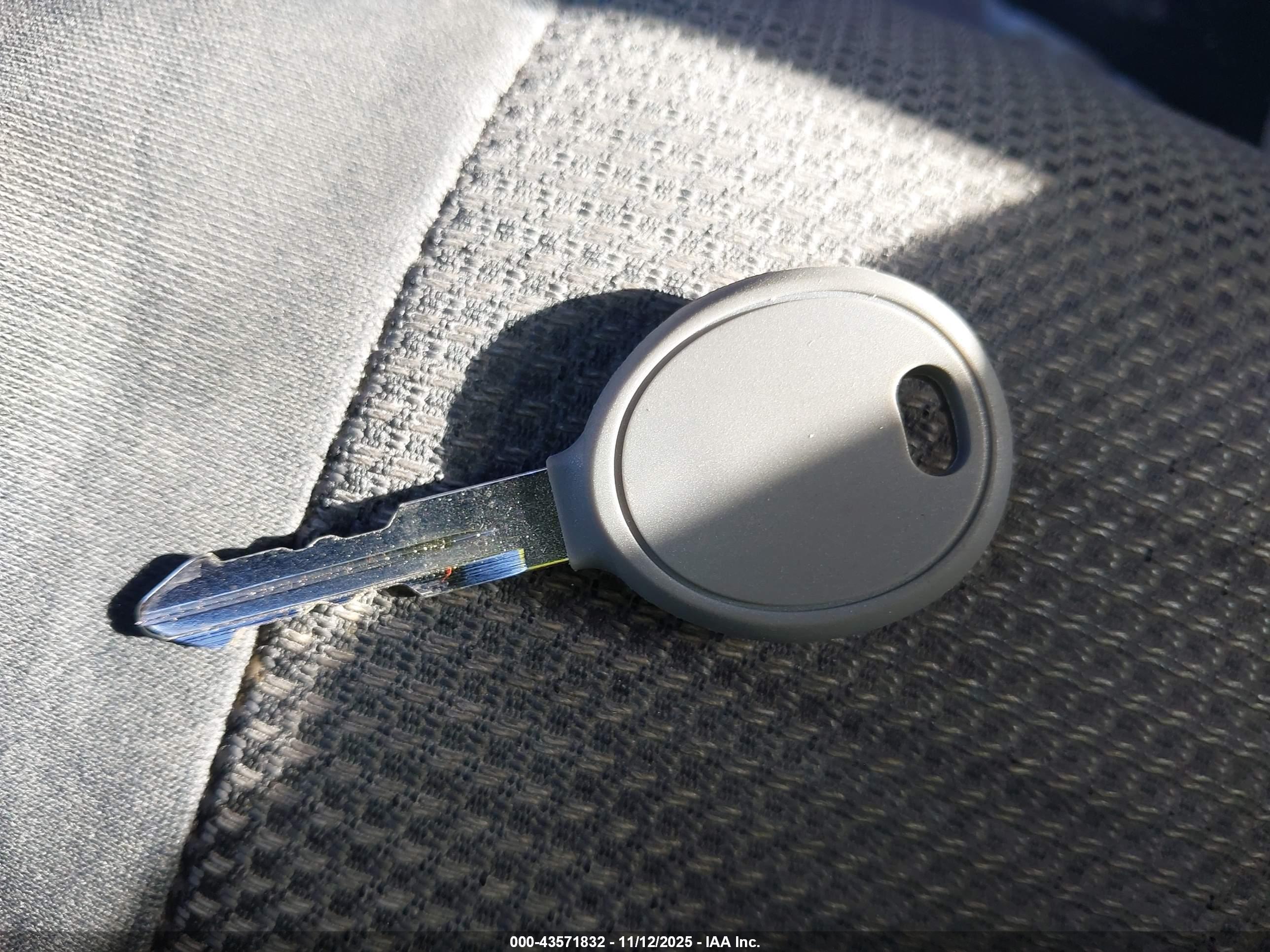 DODGE CALIBER image 11