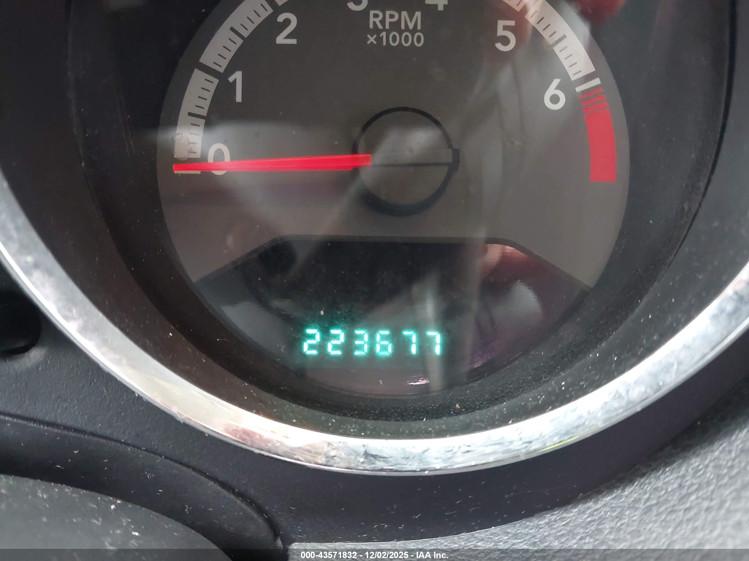 DODGE CALIBER image 7