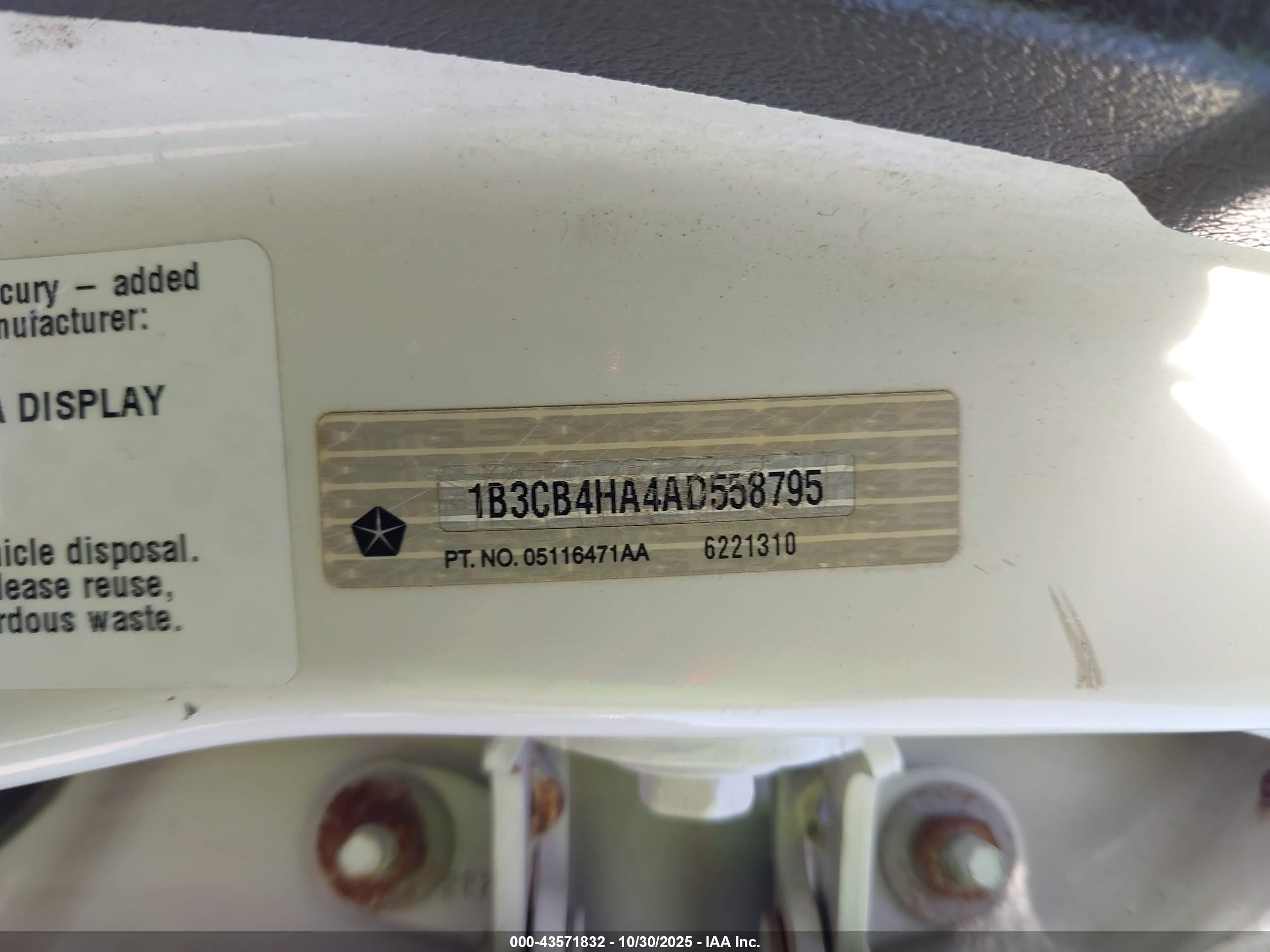DODGE CALIBER image 9