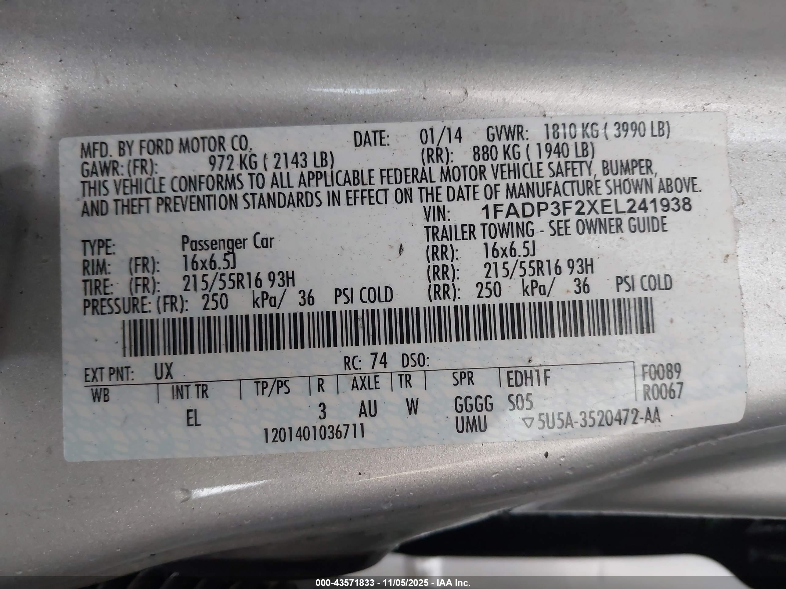 FORD FOCUS image 9
