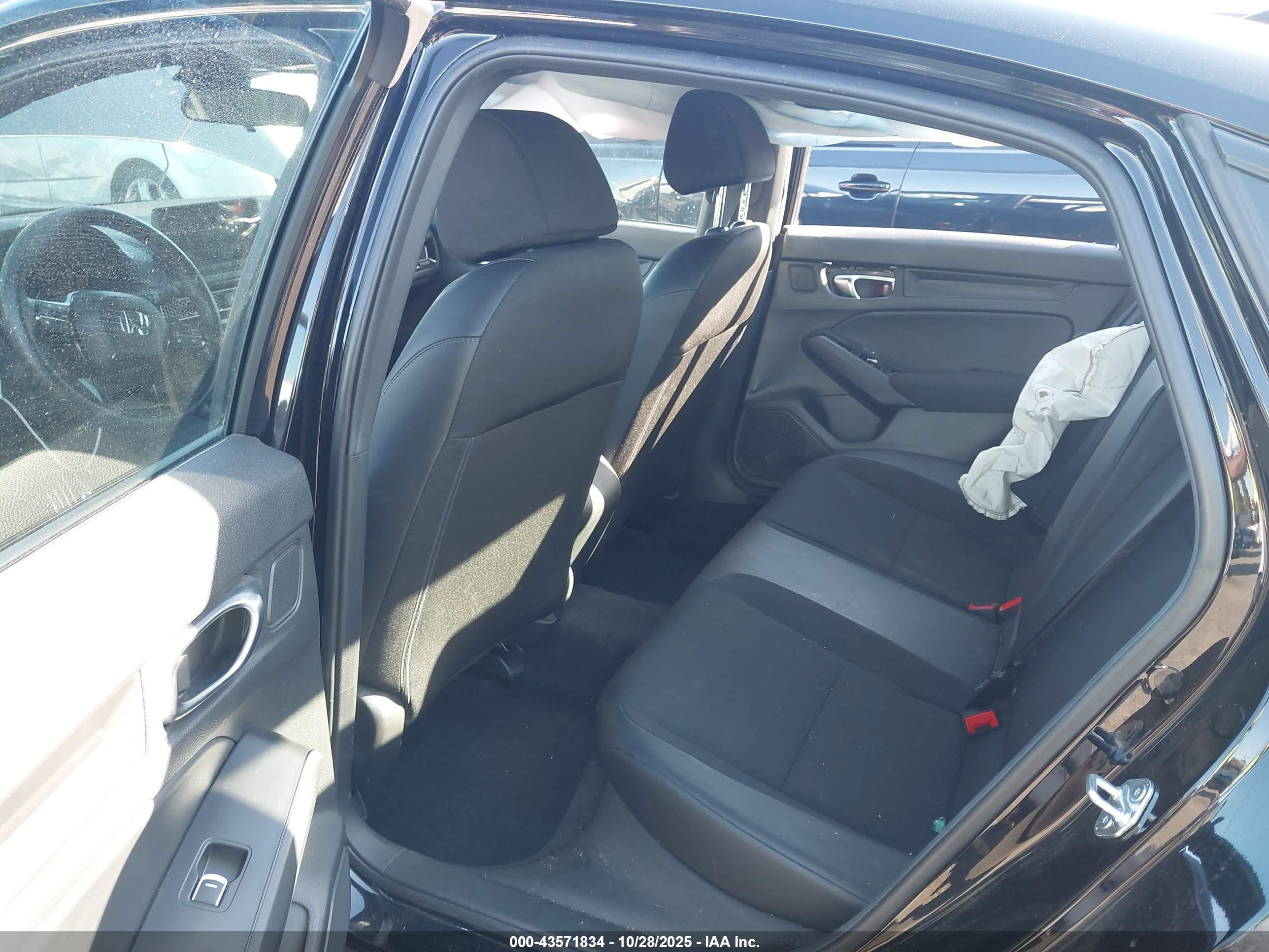 HONDA CIVIC image 8